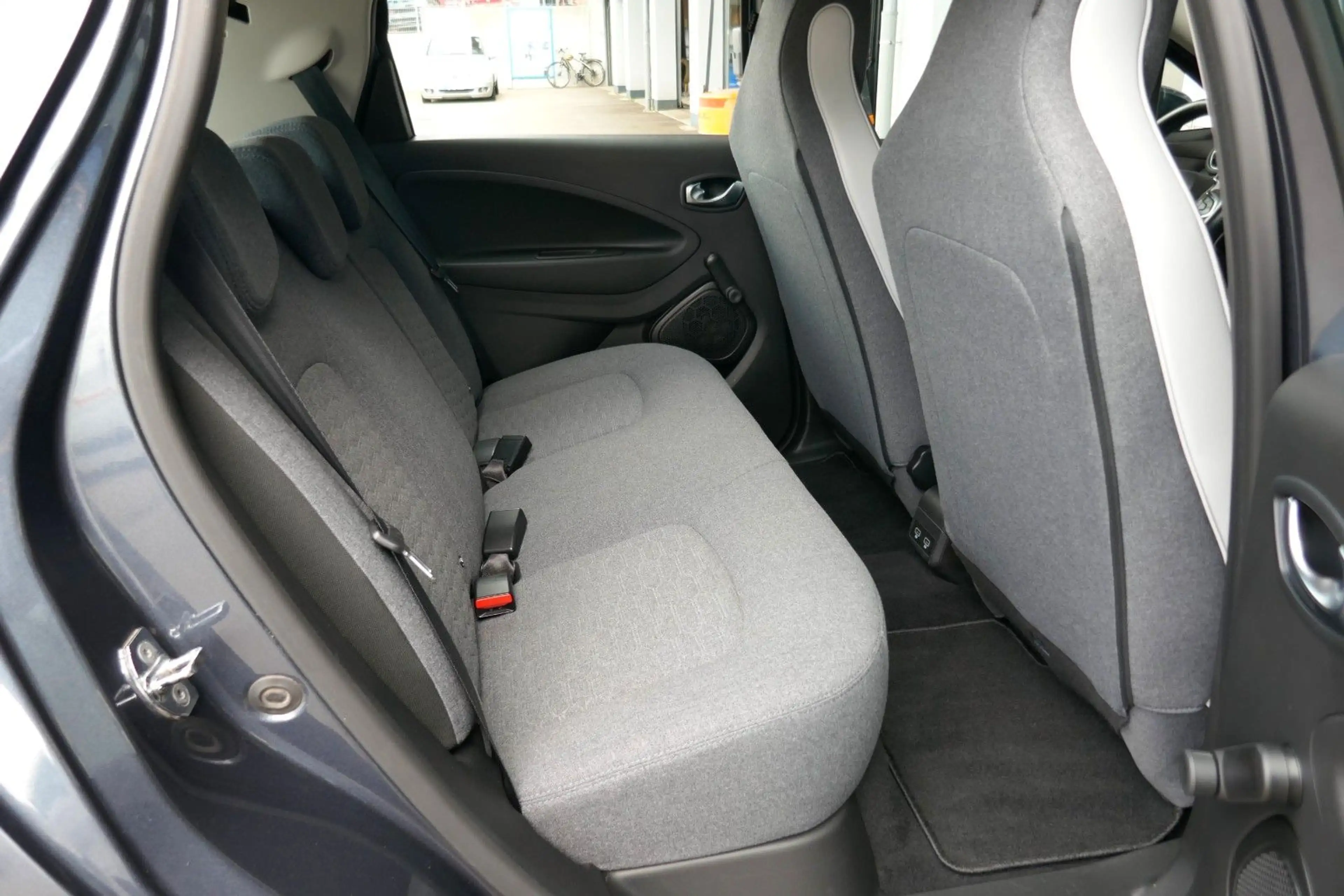 Renault ZOE EV50 (KAUFBATTERIE) 110hp Evolution CCS — photo 14