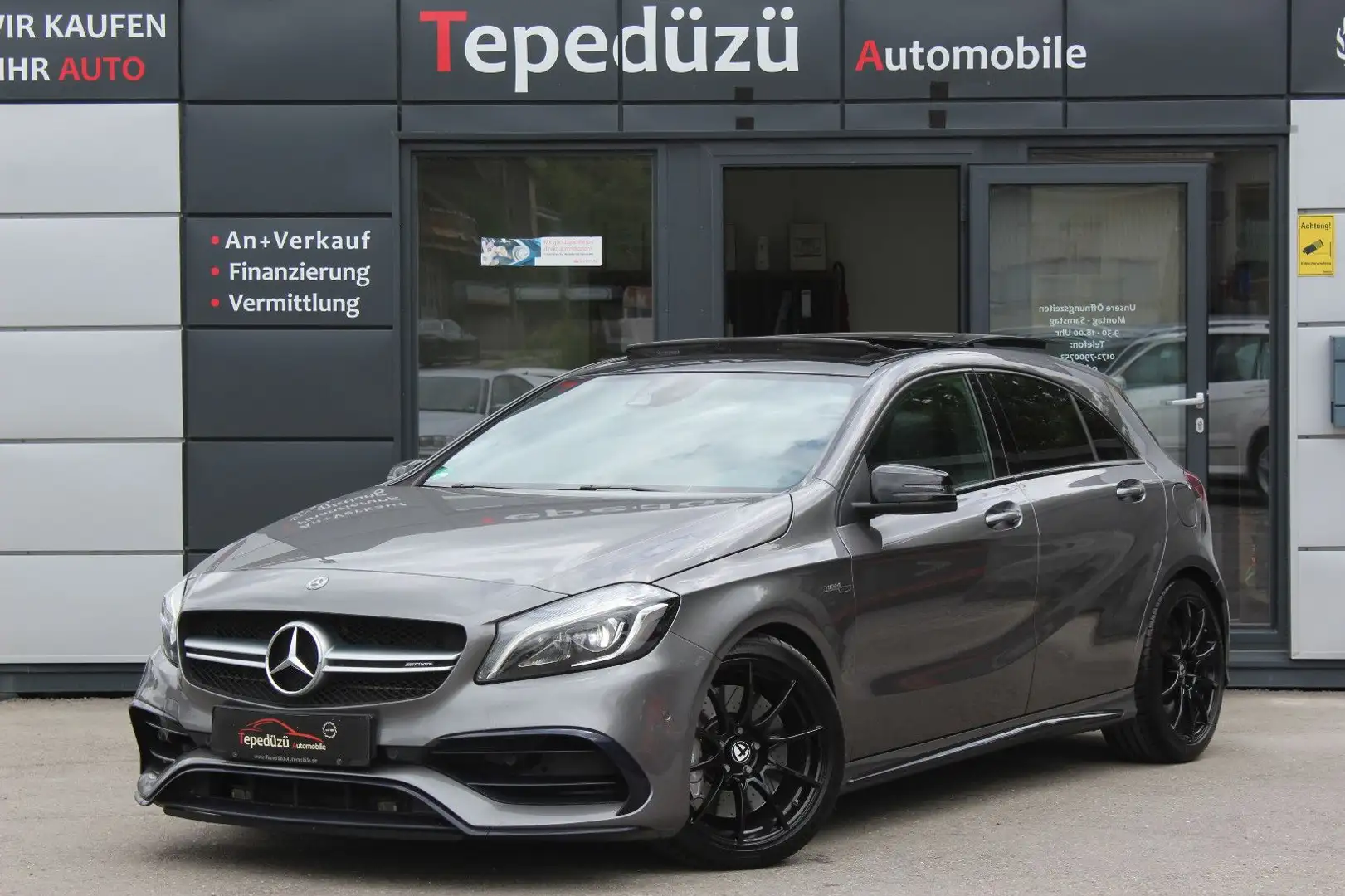 Mercedes-Benz A 45 AMG 4Matic*LED*PANO*SAGA*NIGHT*NAVI*LEDER* Gris - 1