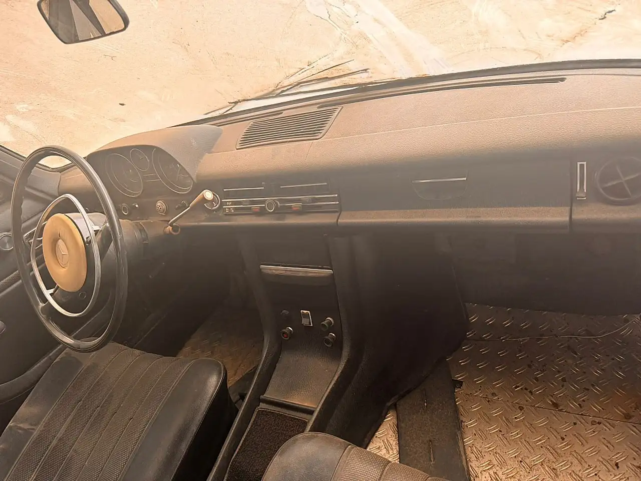 Mercedes-Benz 220, foto 4