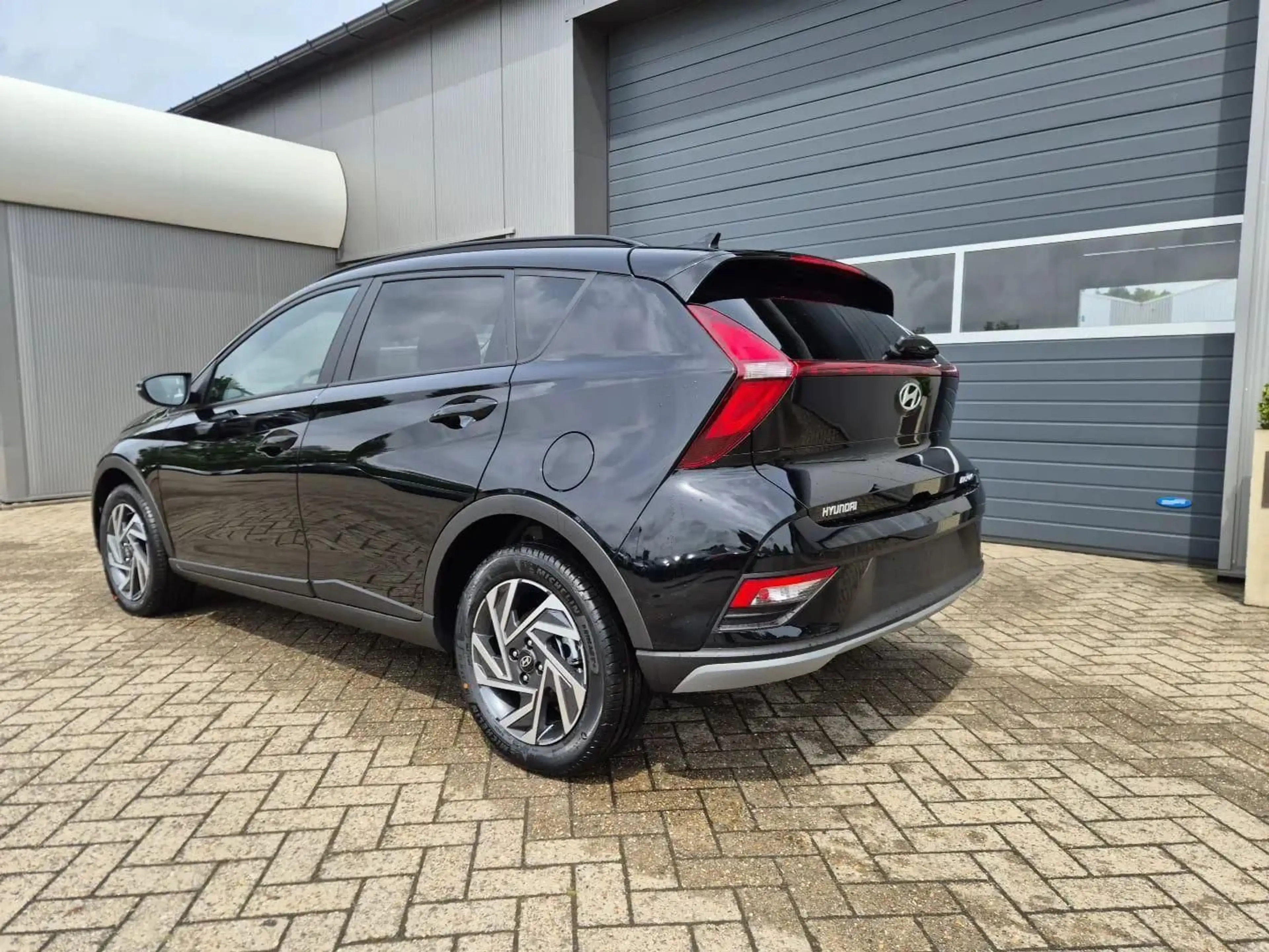 Hyundai BAYON Trend 1.0 T-GDI 90PS Automatik Klimaaut... — photo 3