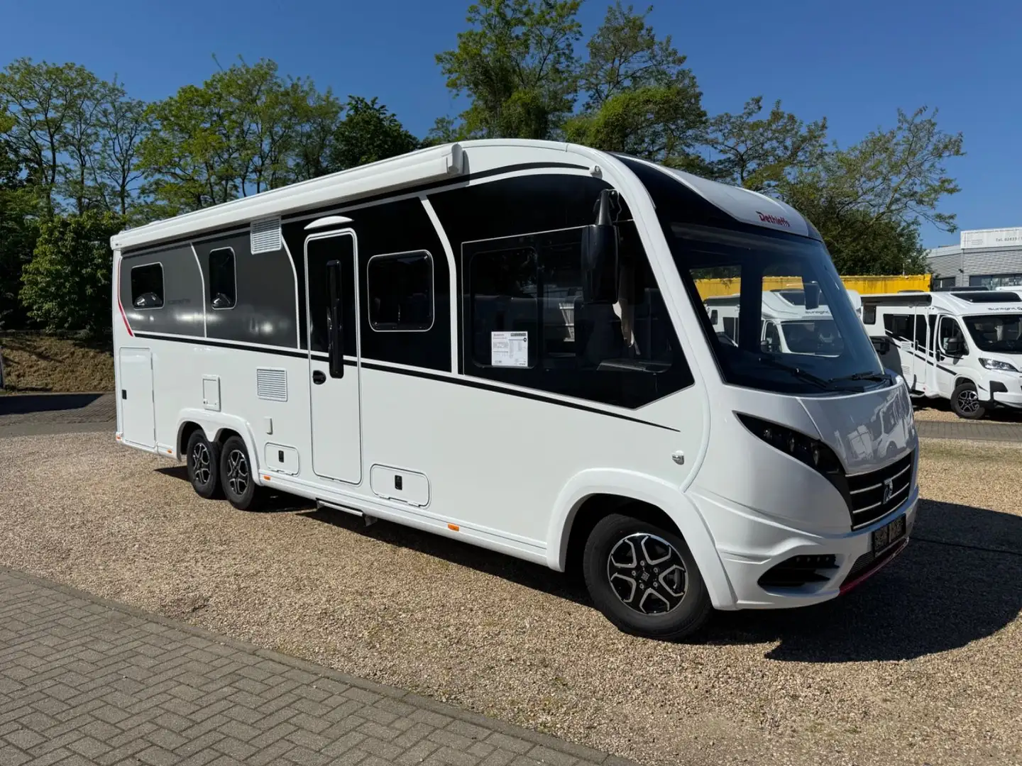 Dethleffs Globetrotter XL I 7850-2 EB Modell 2025 Weiß - 2