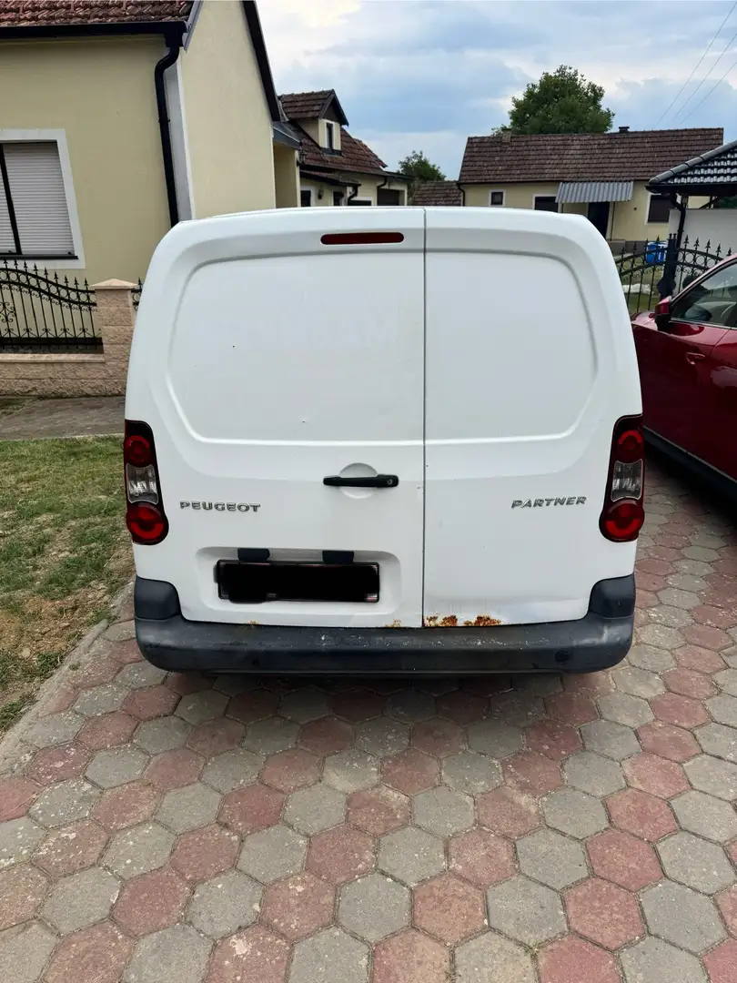 Peugeot Partner Tepee Access 1,6 HDi 75 FAP Weiß - 2