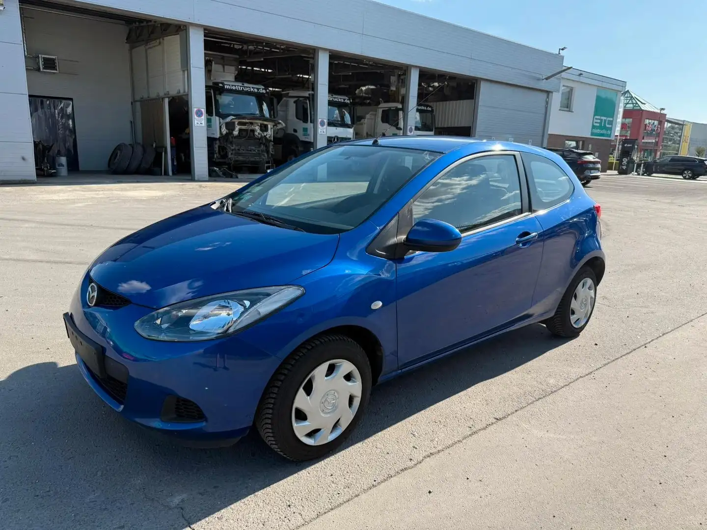 Mazda 2 Lim. 1.3 Independence Sport Blue - 2