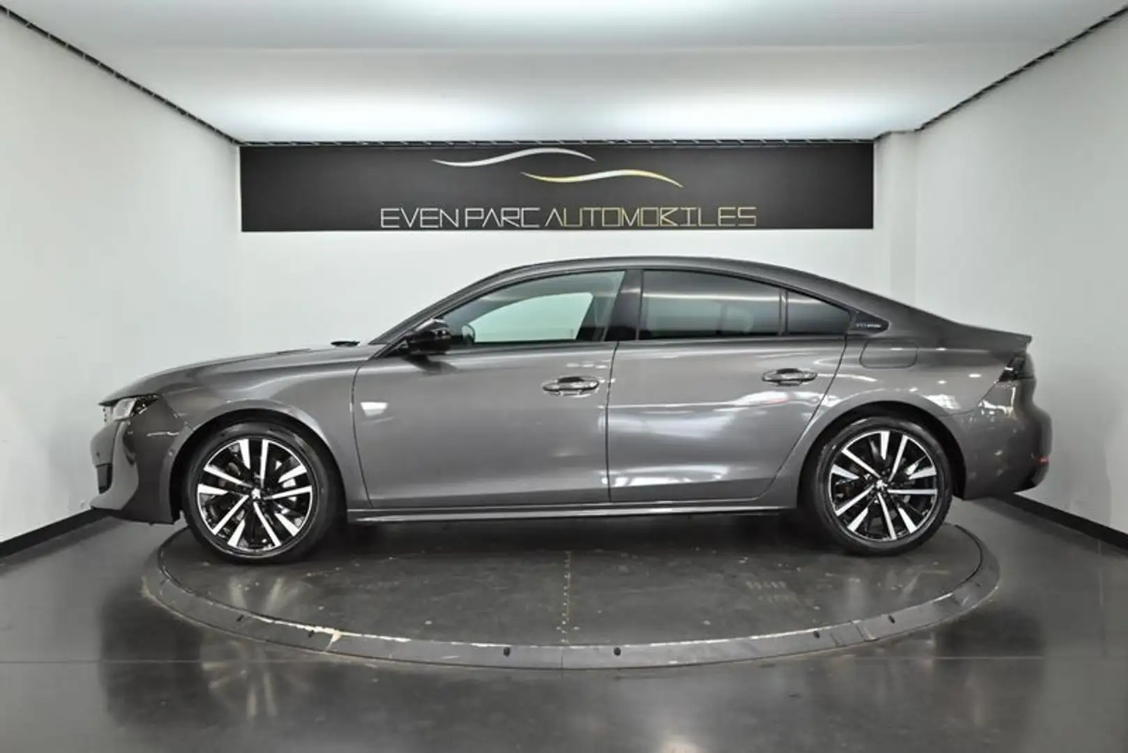 Peugeot 508 Hybrid 225 e-EAT8 GT Pack - 2