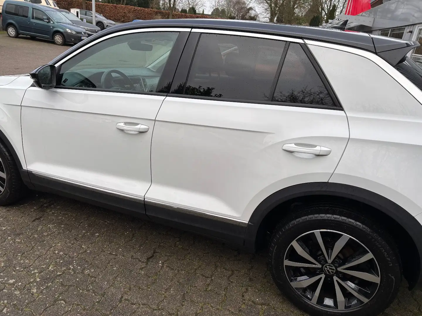 Volkswagen T-Roc 2.0 TDI SCR 85kW Style "AHK+LED+Kamera" Wit - 2