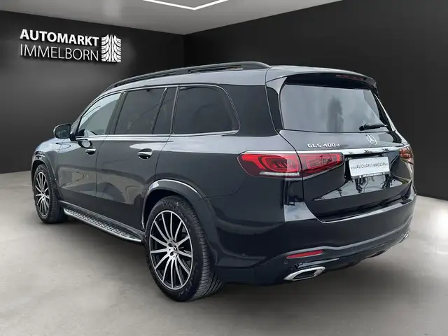 Mercedes-Benz GLS view 2