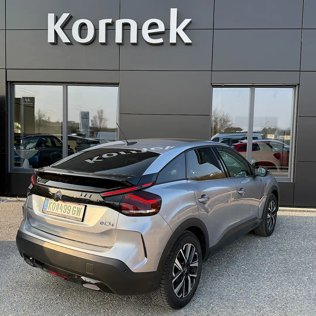 Citroen C4 e-C4 136 50kWh Shine Silber - 2