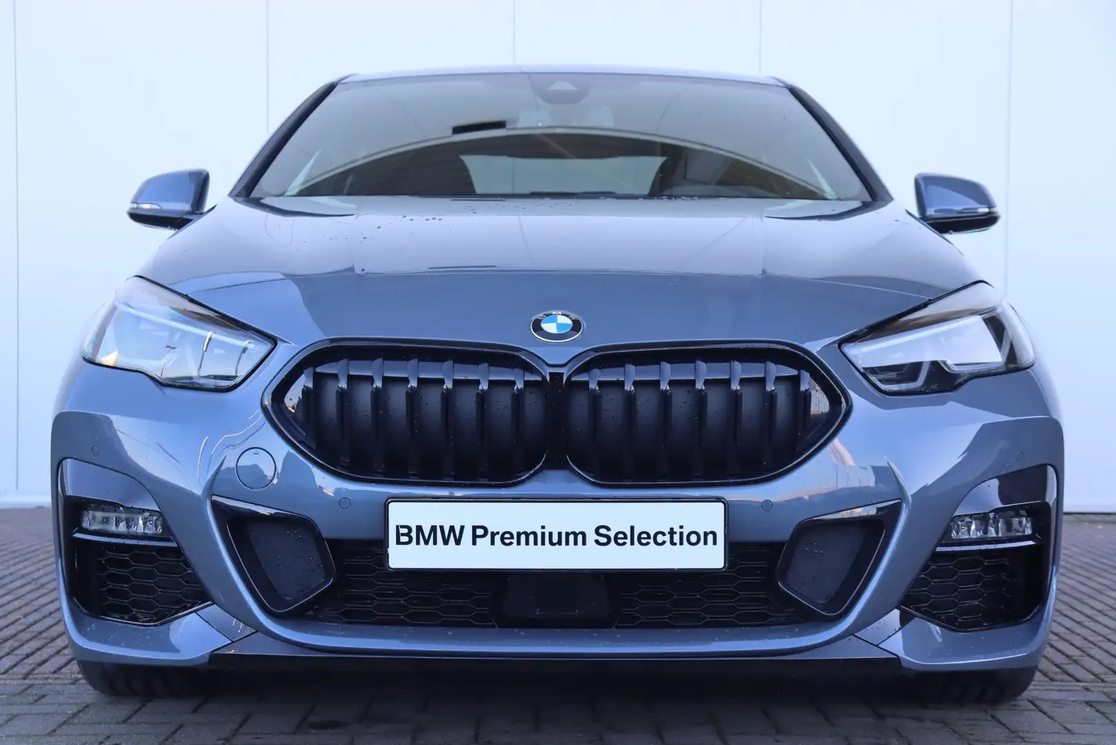 BMW 218 2-serie Gran Coupé 218i M Sportpakket Pro/ Premium Grijs - 2