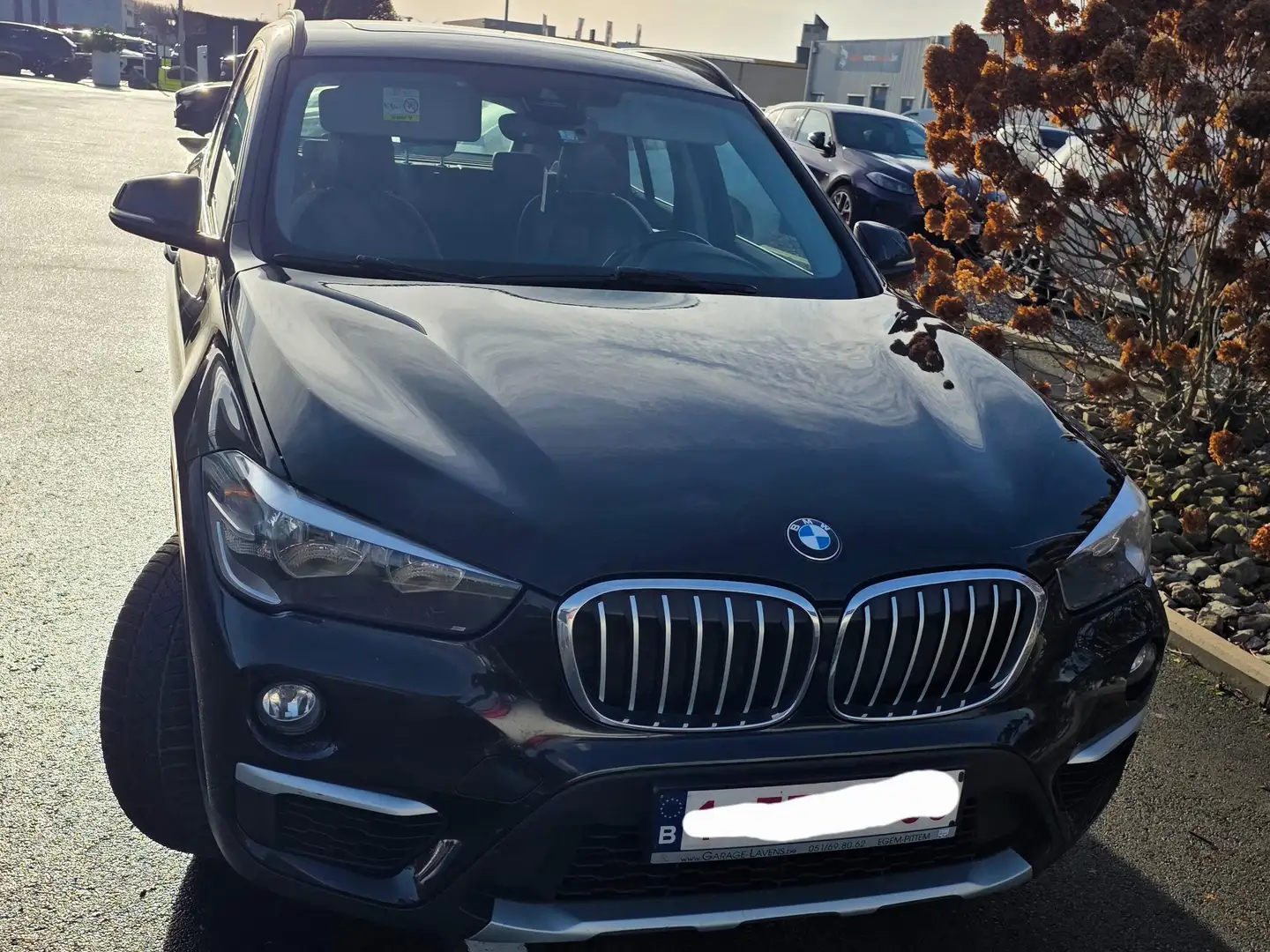 BMW X1 X1 2.0 d sDrive18 Noir - 1