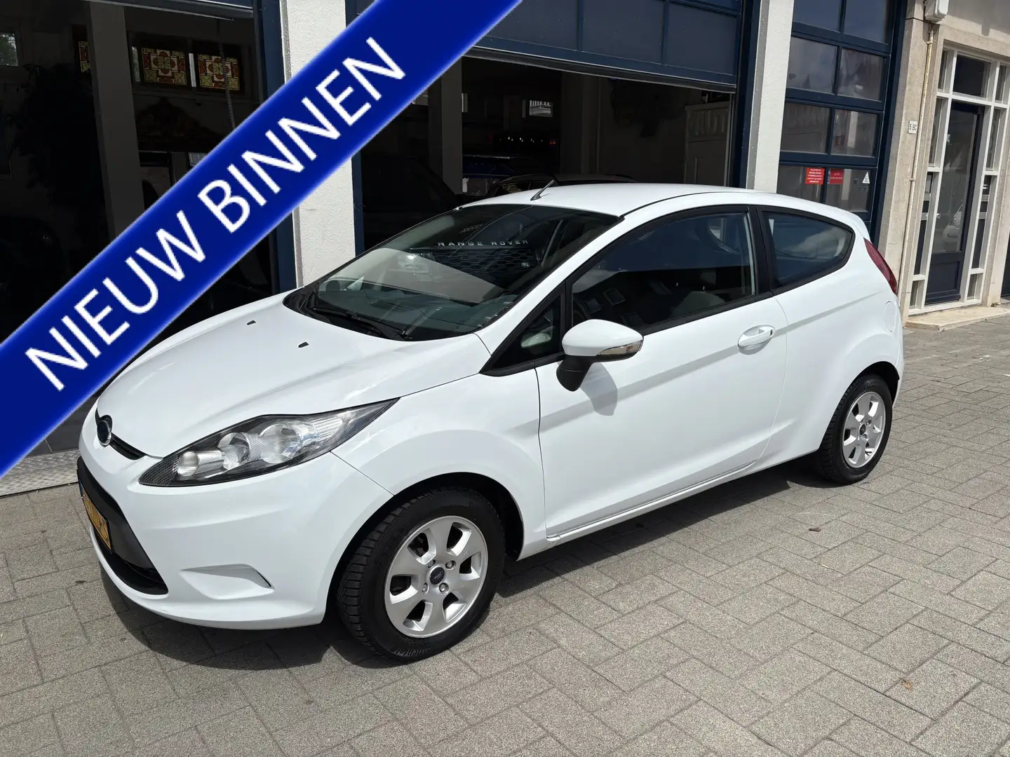 Ford Fiesta 1.25 Trend NW APK 06-2026/AIRCO/LM VELGEN Wit - 1