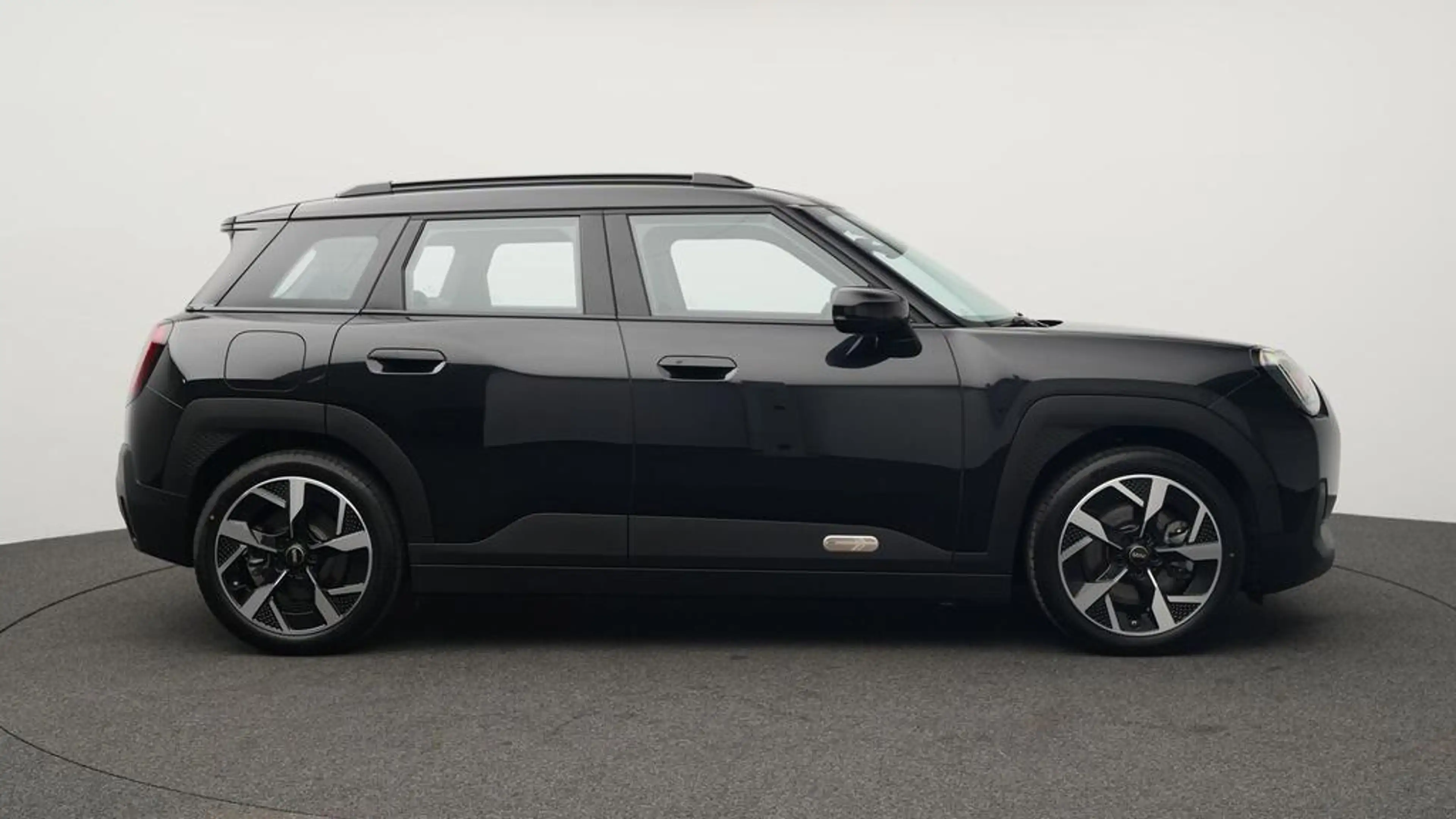 MINI Aceman Classic Trim — photo 2