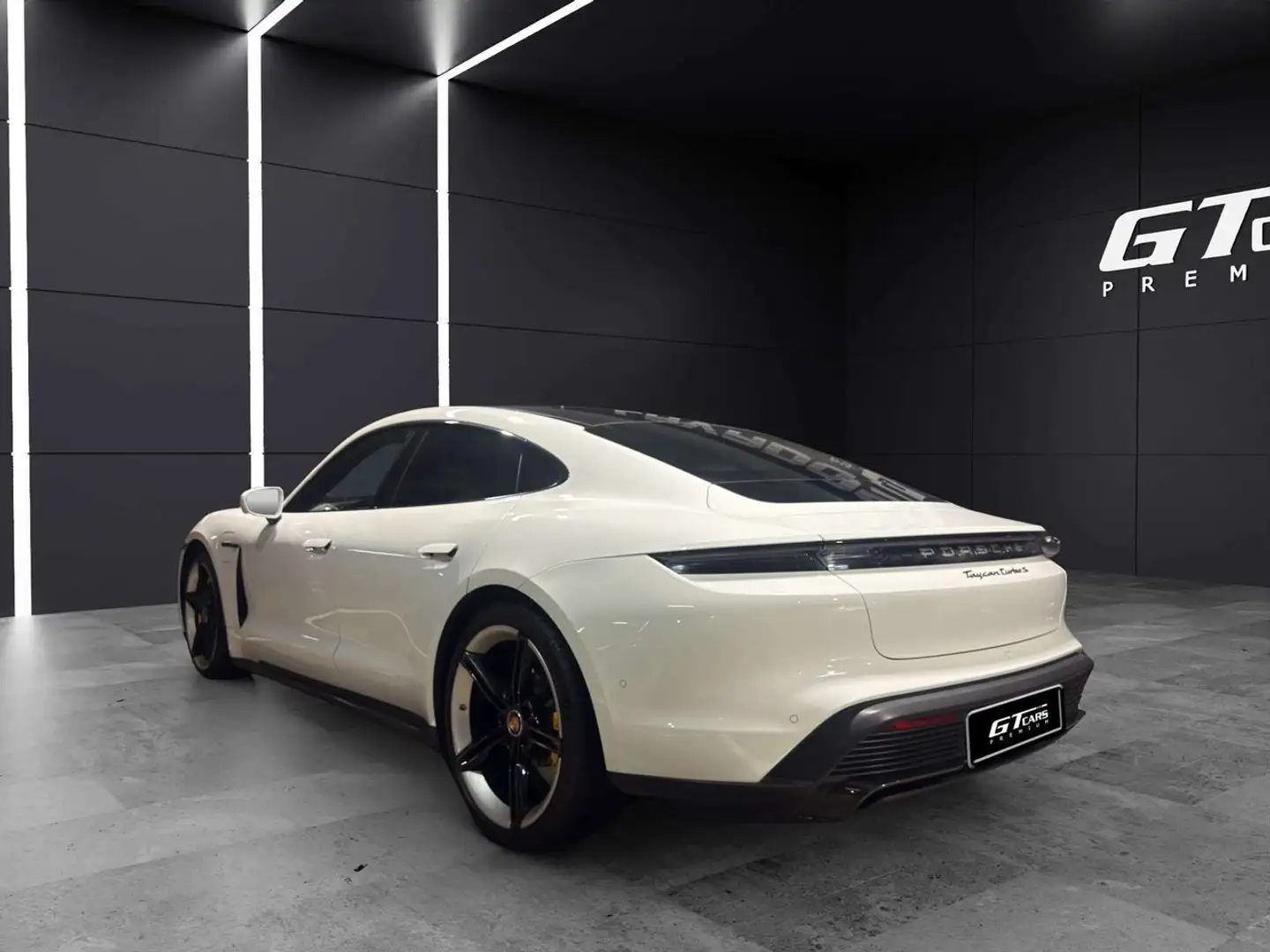 Porsche Taycan Turbo S Blanco - 2