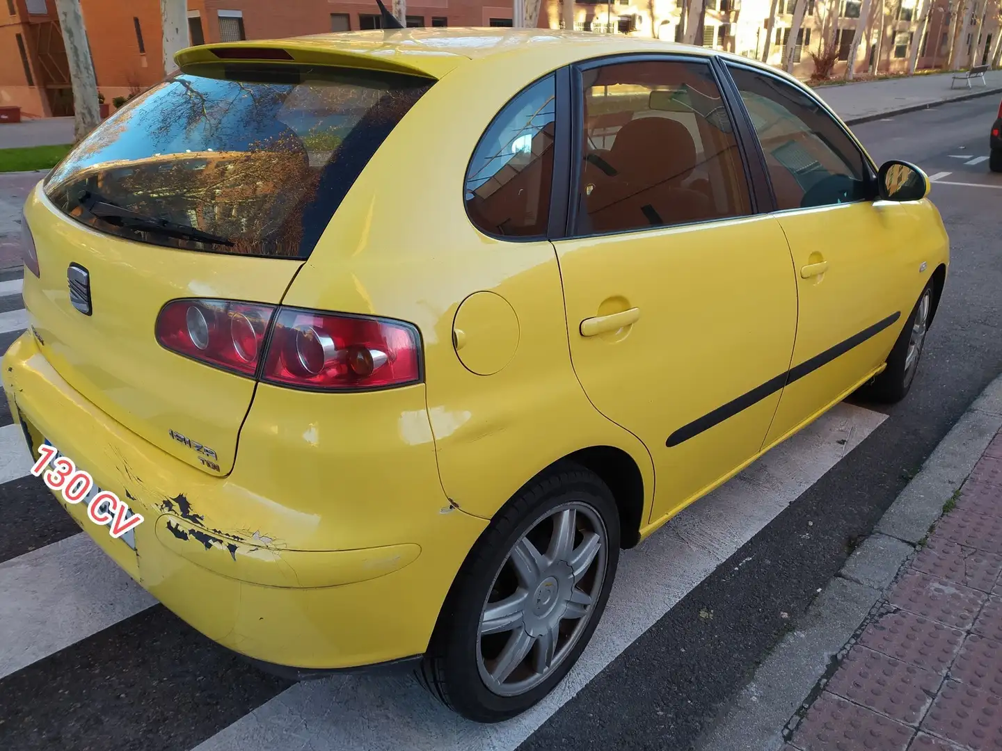 SEAT Ibiza 1.9 TDi Sport 130 Amarillo - 2