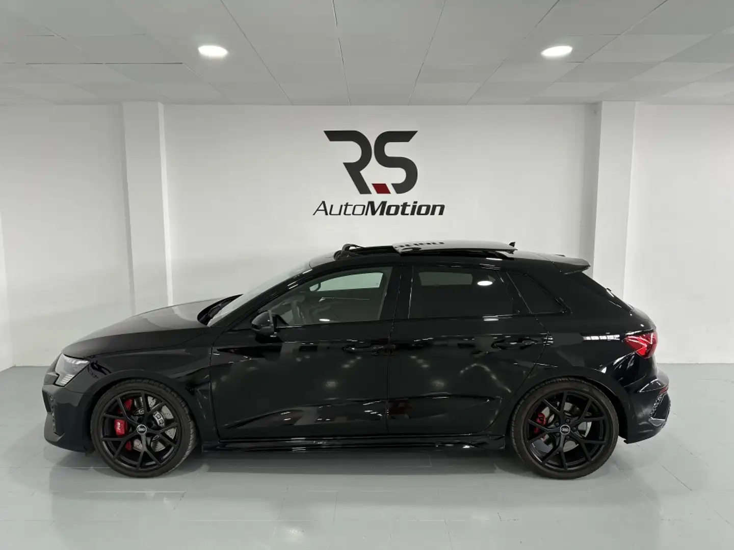Audi RS3 Sportback quattro S tronic 294kW Noir - 2
