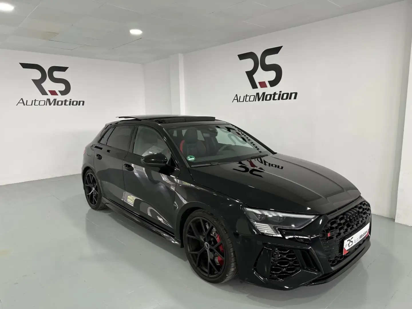 Audi RS3 Sportback quattro S tronic 294kW Noir - 1
