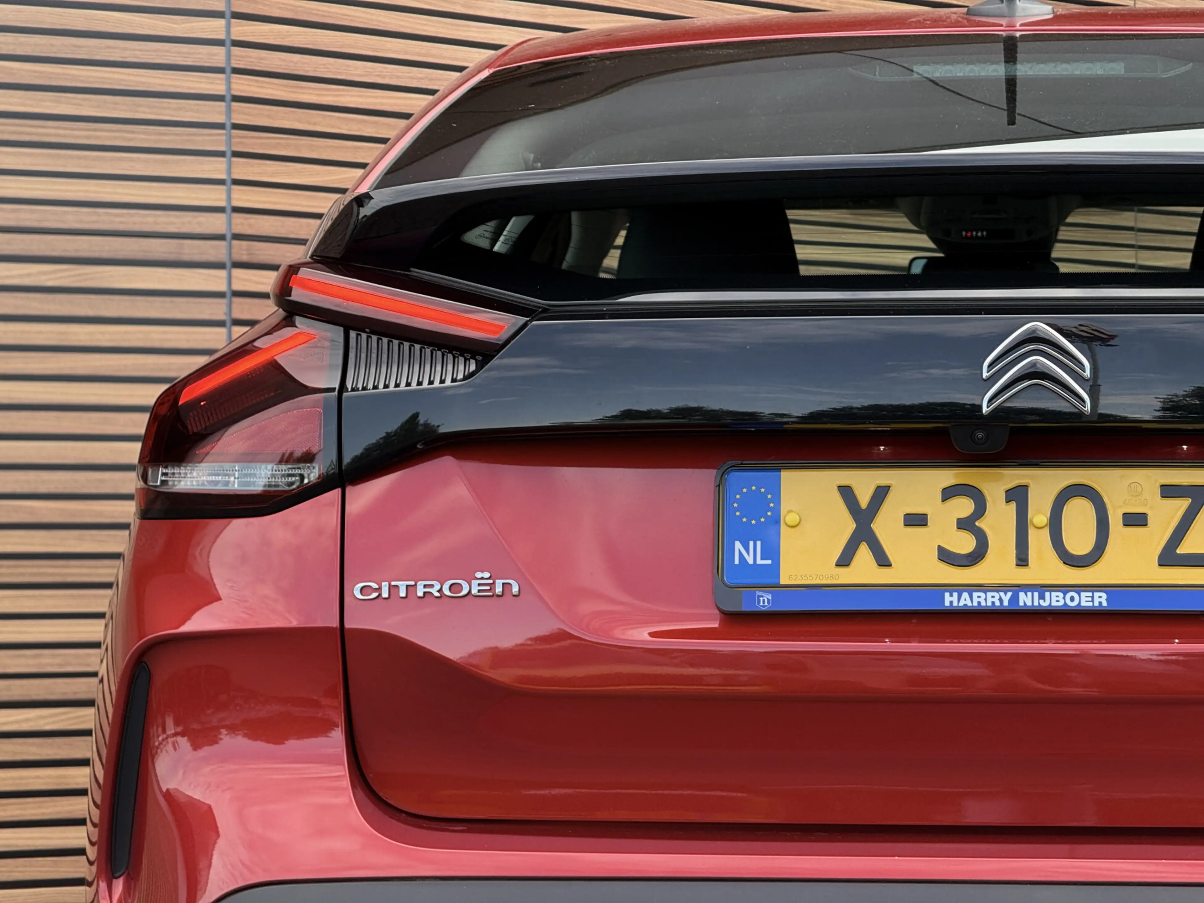 Citroen E-C4 Electric You 50 kWh Camera / Carplay / SOH 97% — photo 16