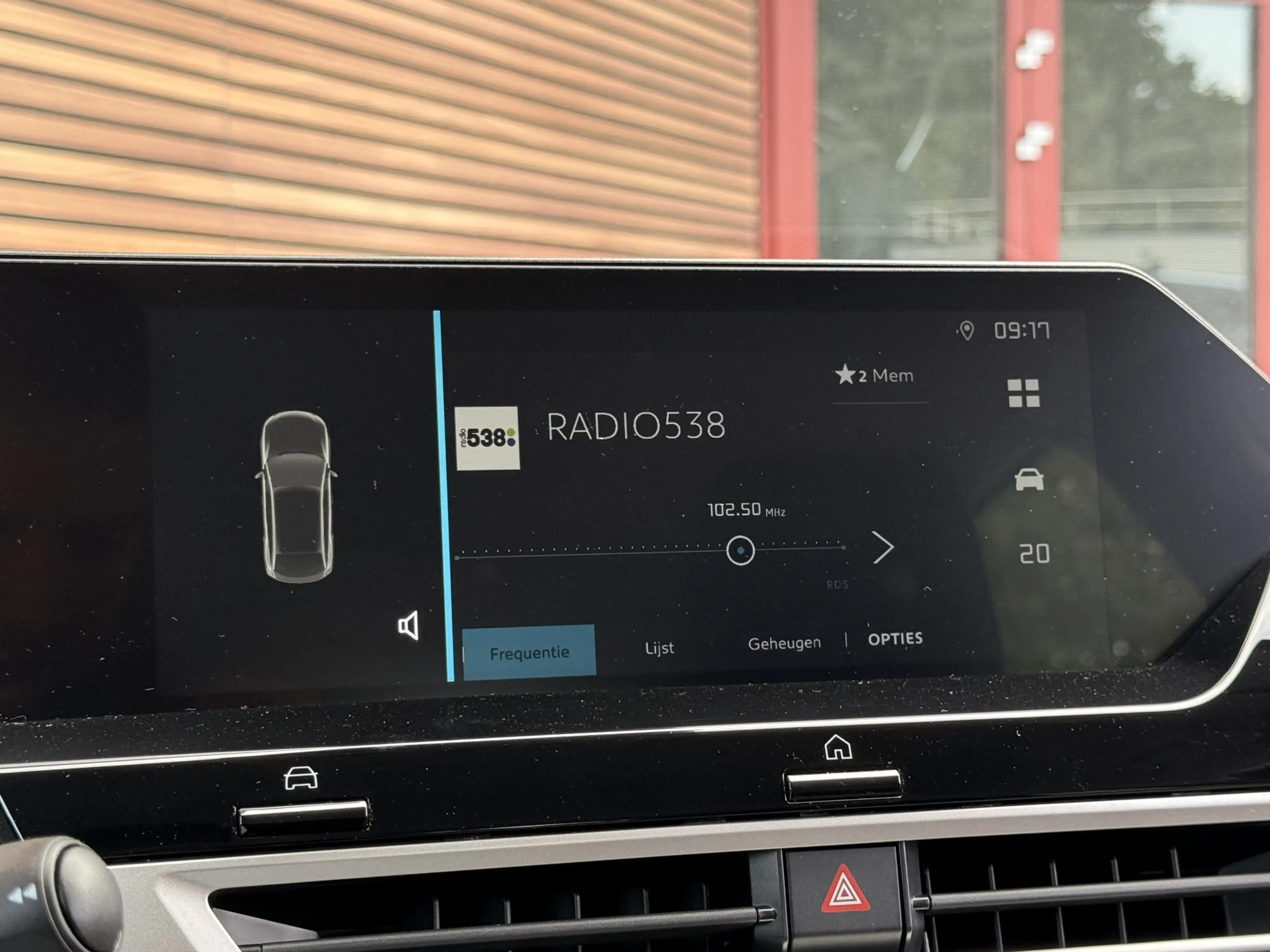 Citroen E-C4 Electric You 50 kWh Camera / Carplay / SOH 97% — photo 31