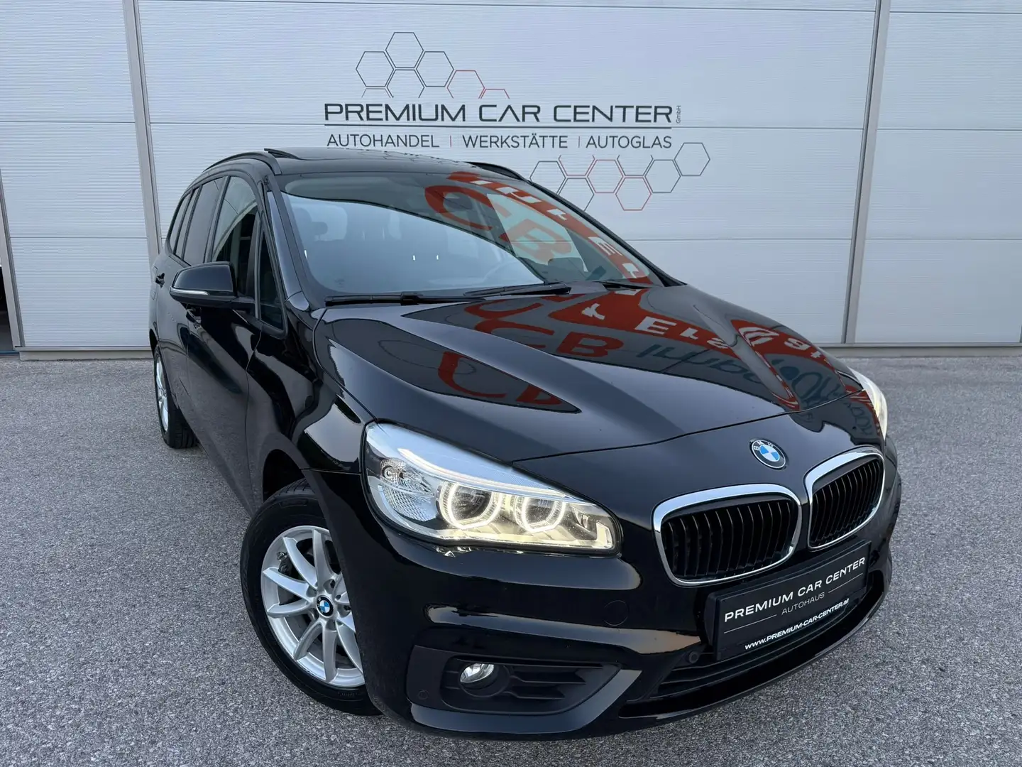 BMW 218 218 d Grand Tourer PANO-DACH / NAVI / KAM. / NAVI Schwarz - 1