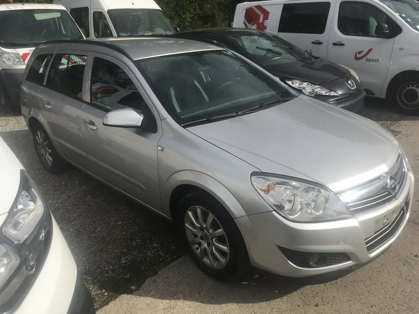 Opel Astra Astra 1.3 CDTI Caravan DPF Edition Argento - 2