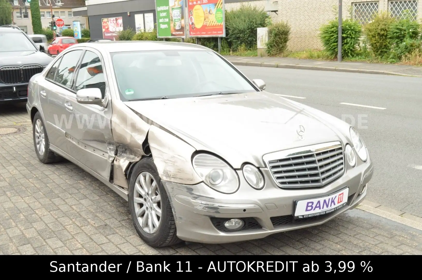 Mercedes-Benz E 220 E -Klasse Lim. ELEGANCE * STANDHEIZUNG * Срібний - 2