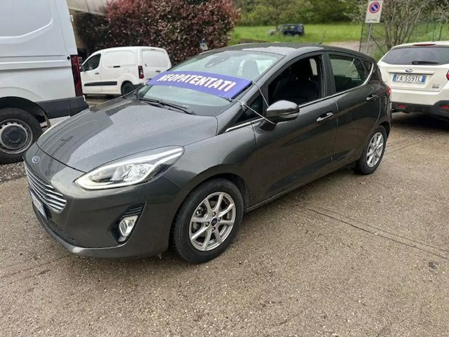 Ford Fiesta 5p 1.1 Business Gpl 75cv my20.75 Grigio - 1
