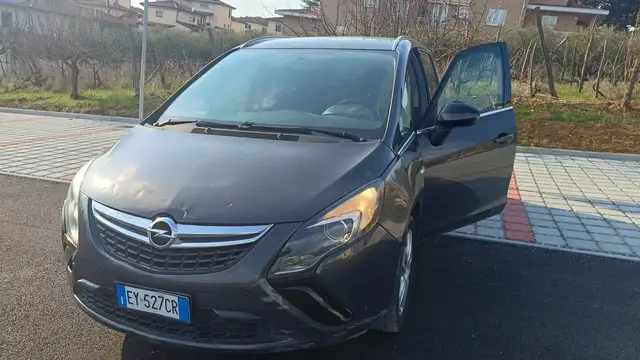 Opel Zafira Tourer