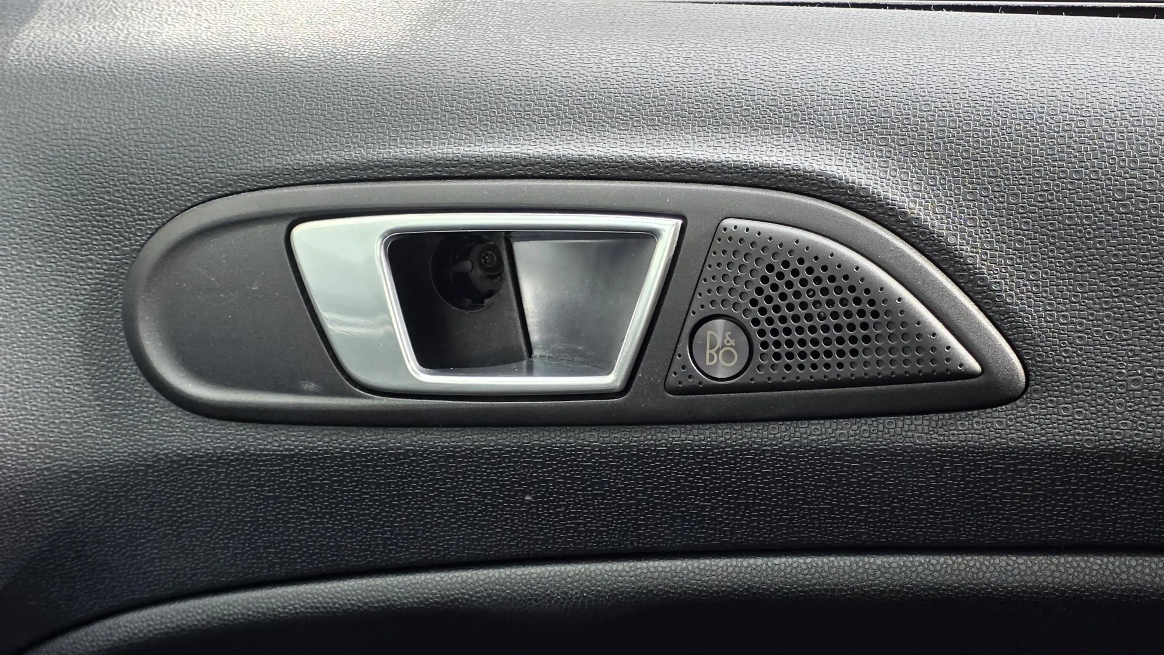 Ford EcoSport 1.0 EcoBoost ST-Line Black Navi, PDC, Camera, Bi-T — photo 24