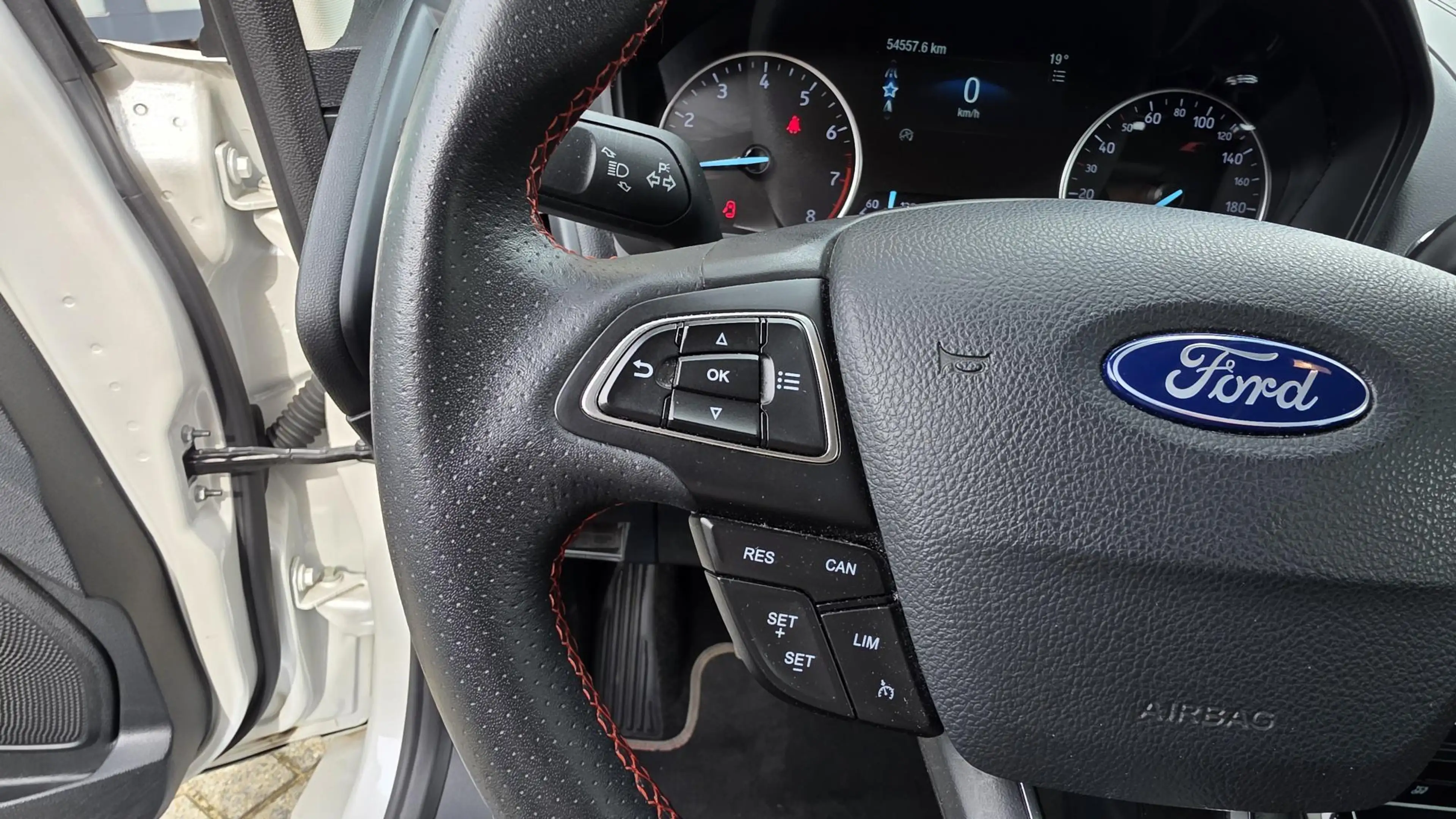 Ford EcoSport 1.0 EcoBoost ST-Line Black Navi, PDC, Camera, Bi-T — photo 14