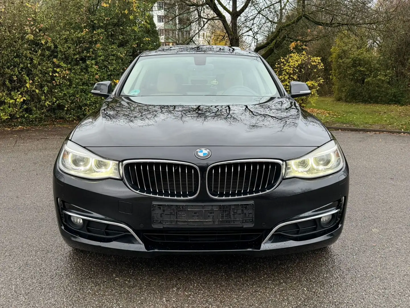 BMW 318 318 GT Sport Line Navi Leader Panorama Kamera Schwarz - 2
