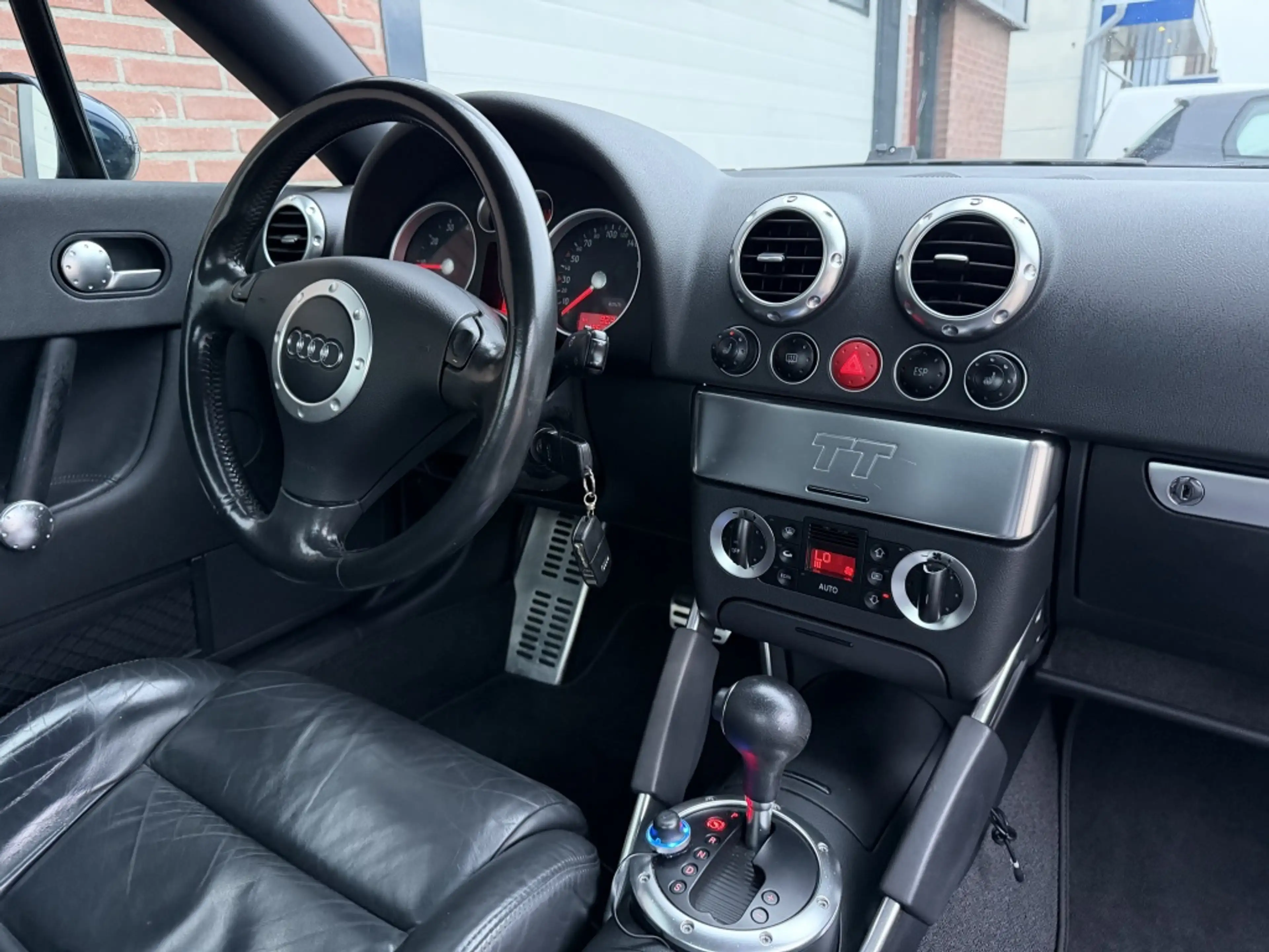 Audi TT 1.8 5V Turbo 180pk AUT AIRCO CRUIS LEER NAP NW-APK — photo 10