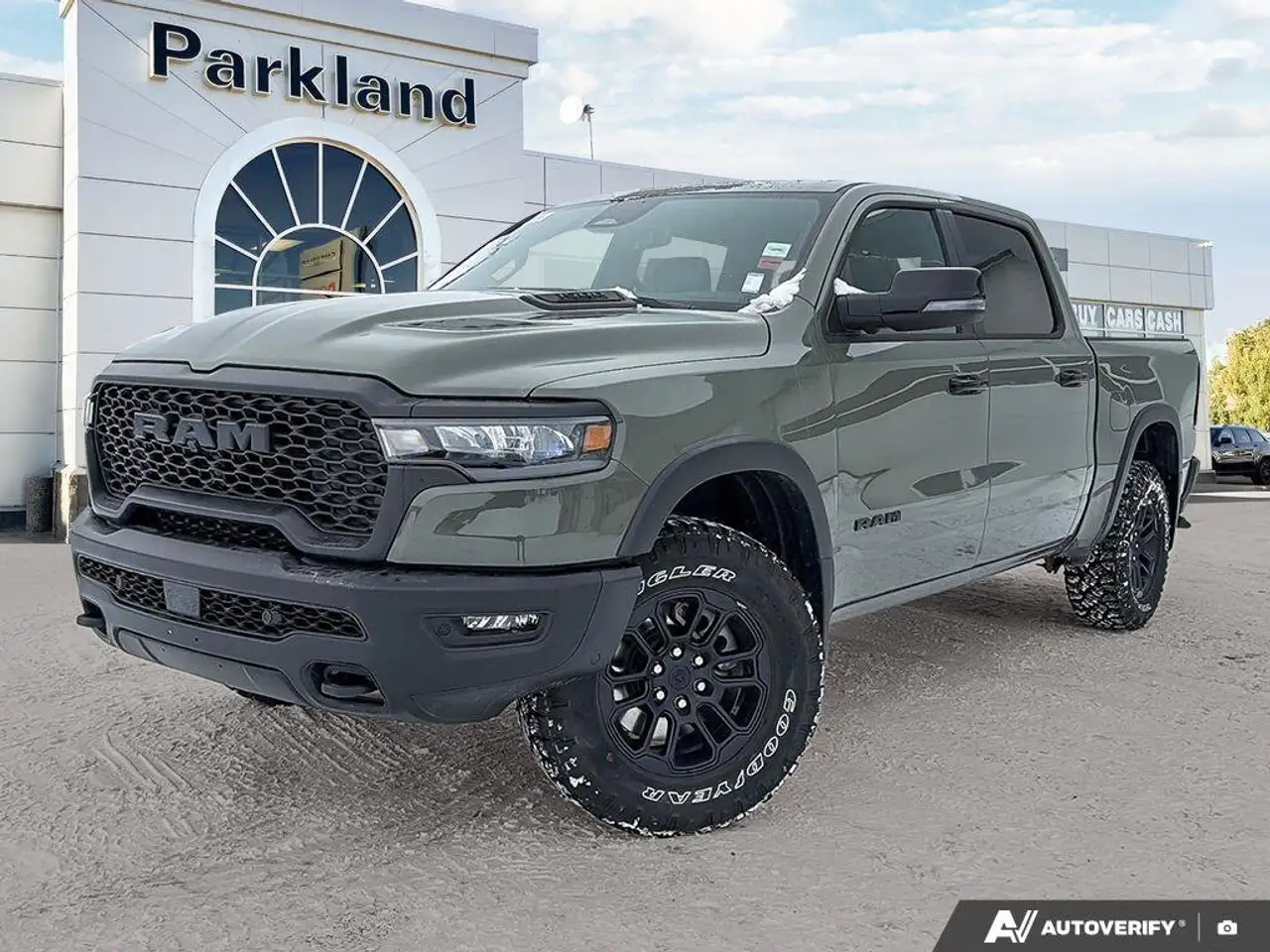 RAM 1500 снимка RAM 1500