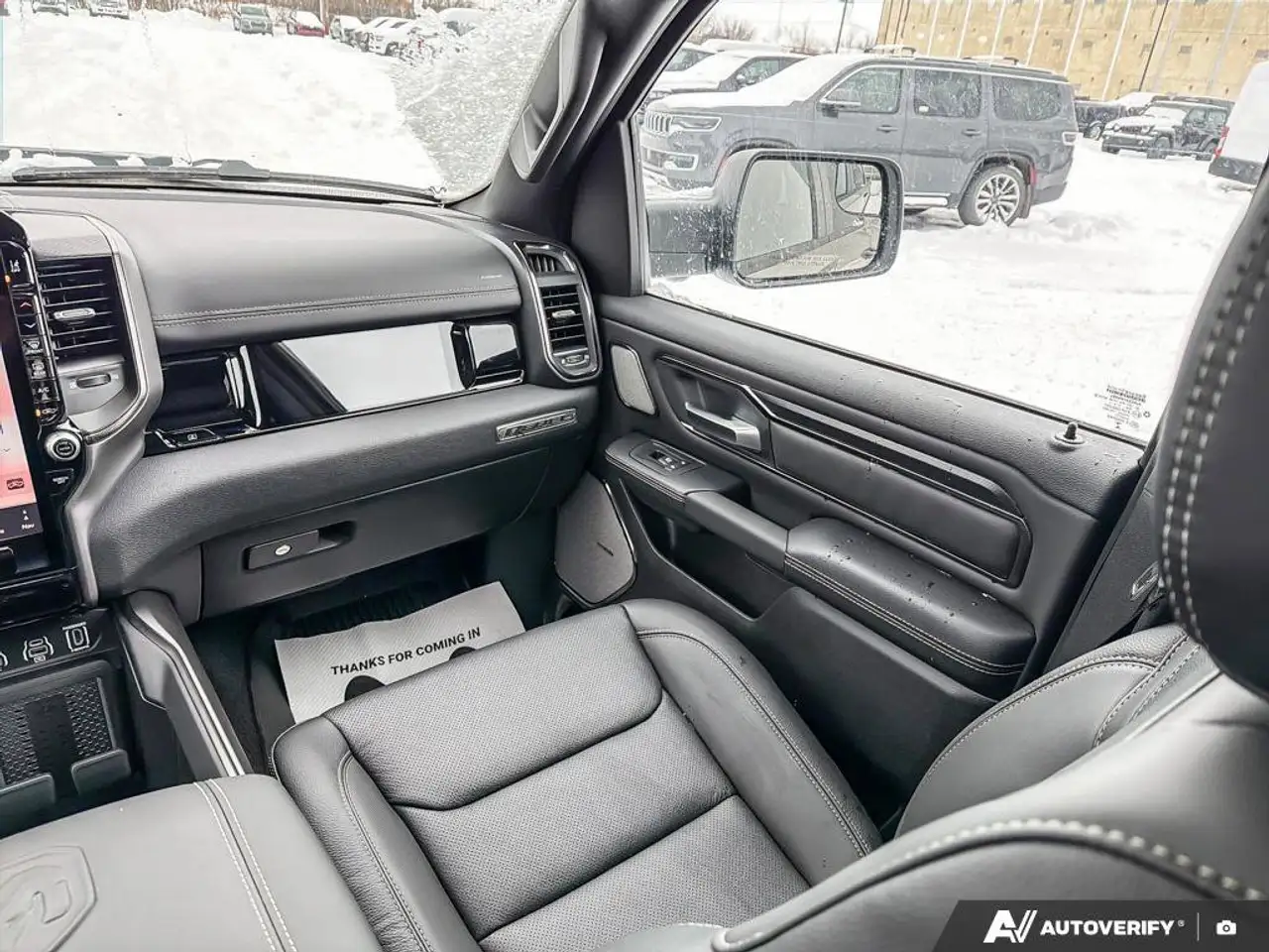 RAM 1500 снимка RAM 1500