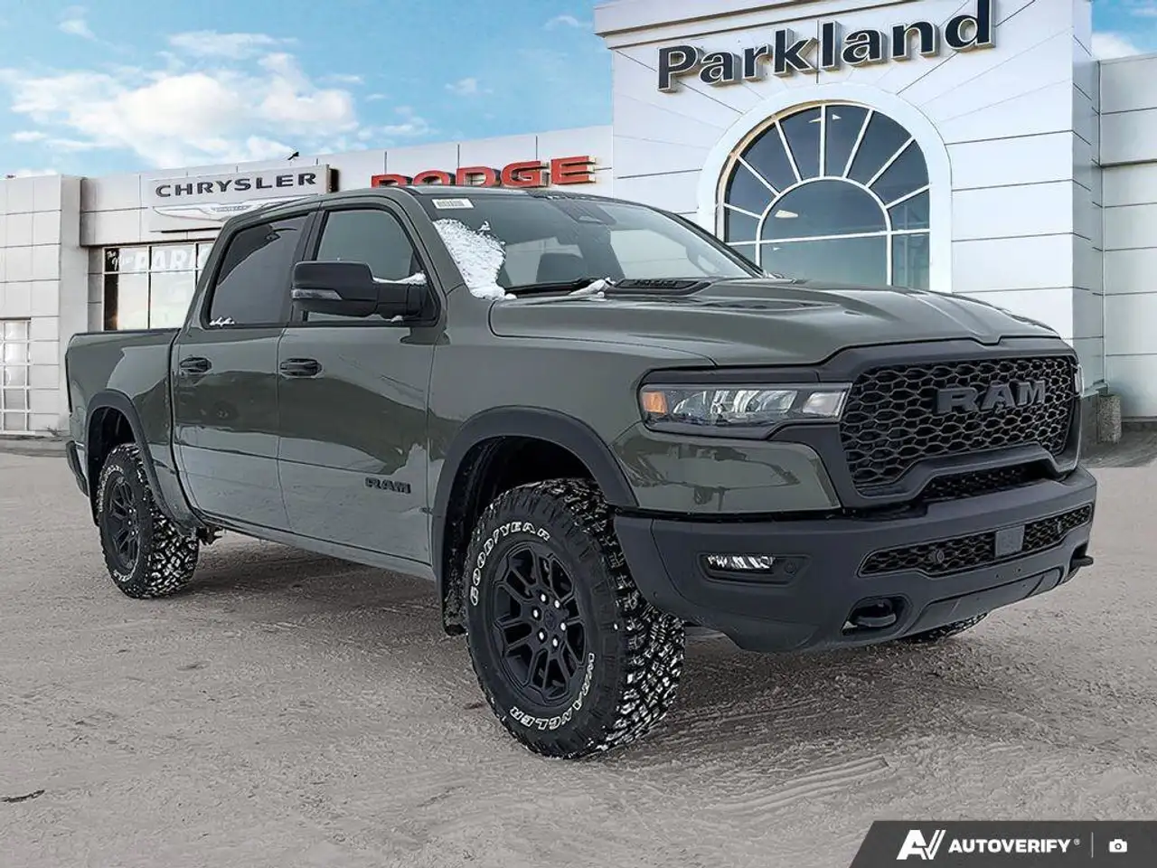 RAM 1500 снимка RAM 1500