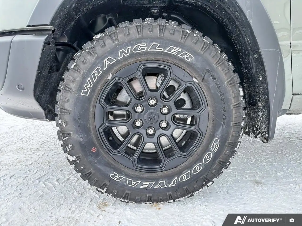 RAM 1500 снимка RAM 1500