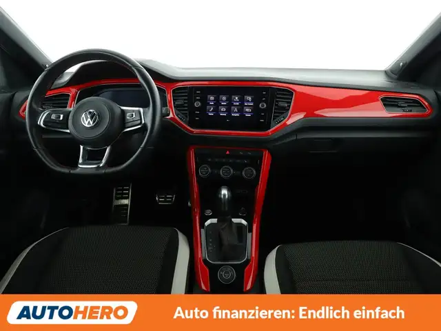 Volkswagen T-Roc view 12