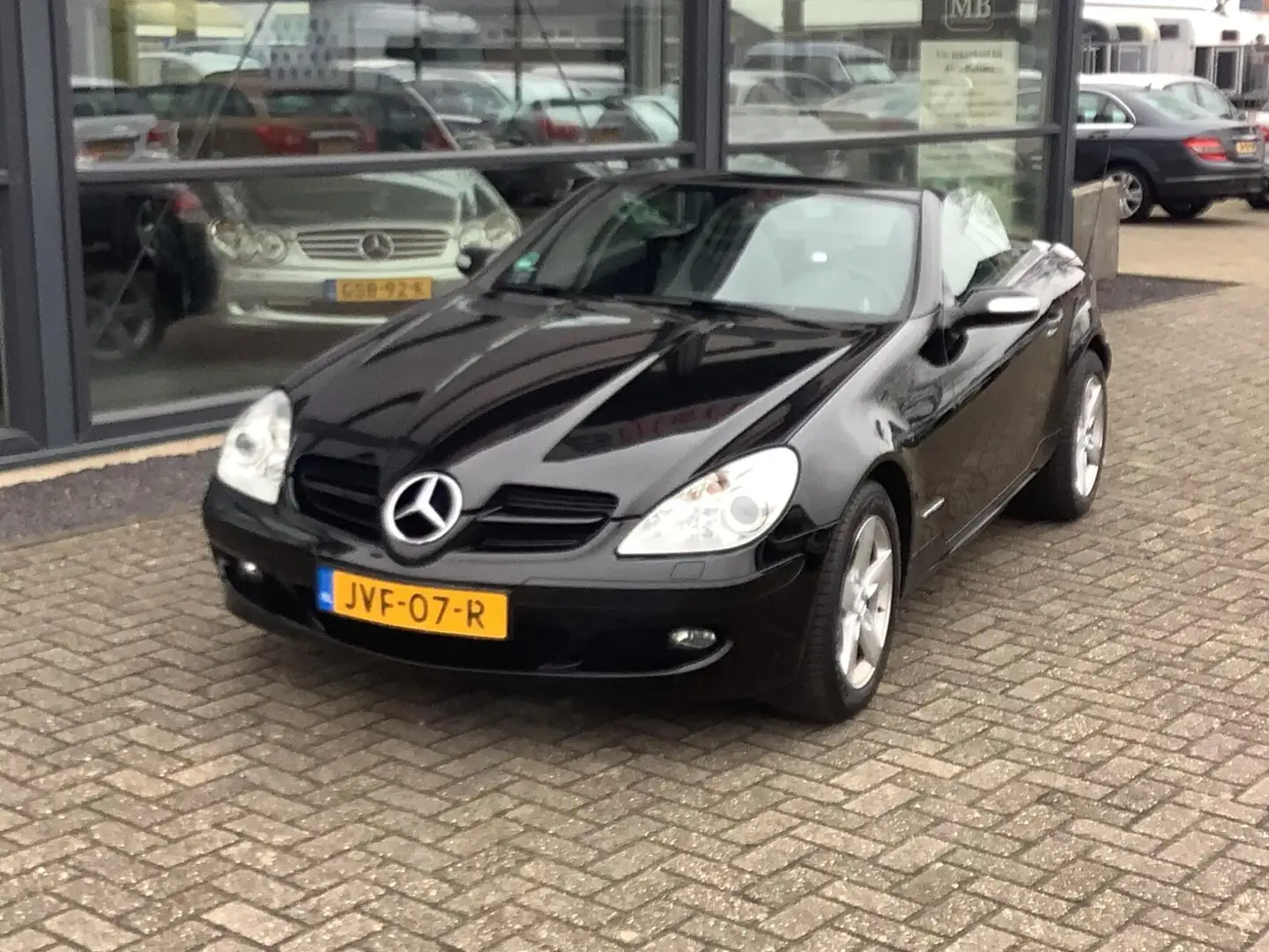 Mercedes-Benz SLK 200 K. Automaat, nekverwarming, xenon, lederen bekledi Schwarz - 2