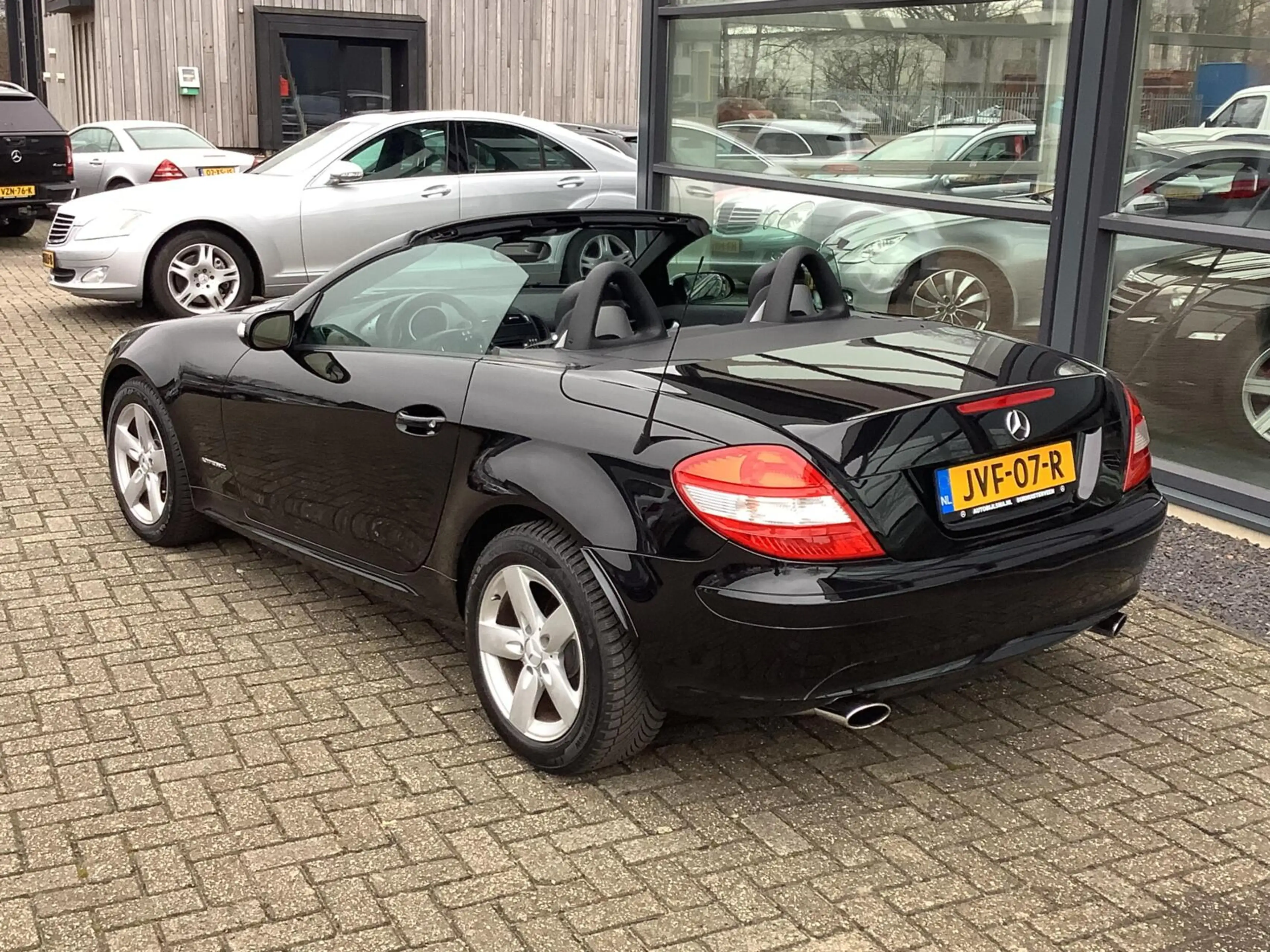 Mercedes-Benz SLK 200 K. Automaat, nekverwarming, xenon, lederen bekledi — photo 12