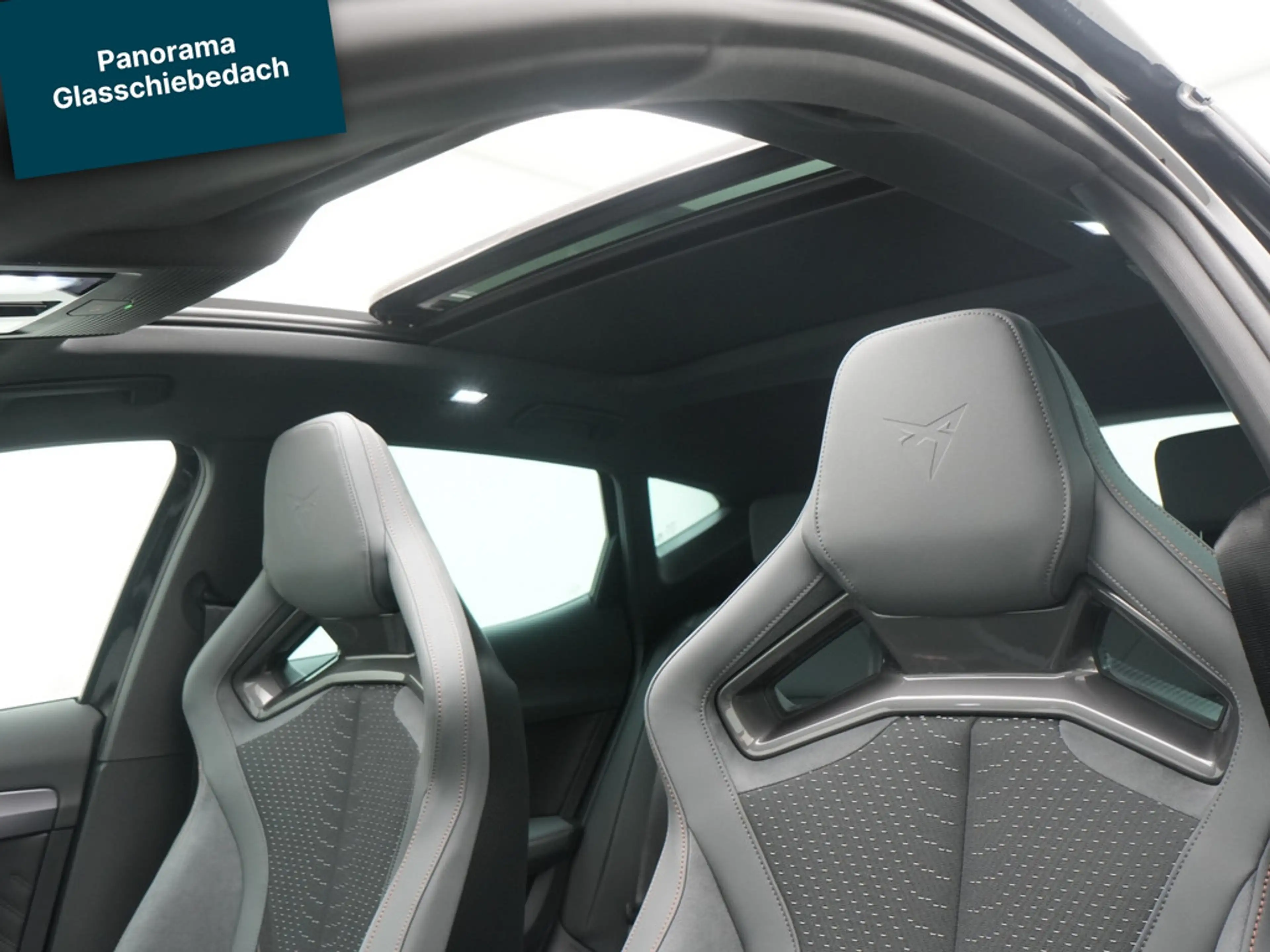 CUPRA Formentor VZ5 DSG 4Drive MATRIX PANO DCC 360° — photo 5