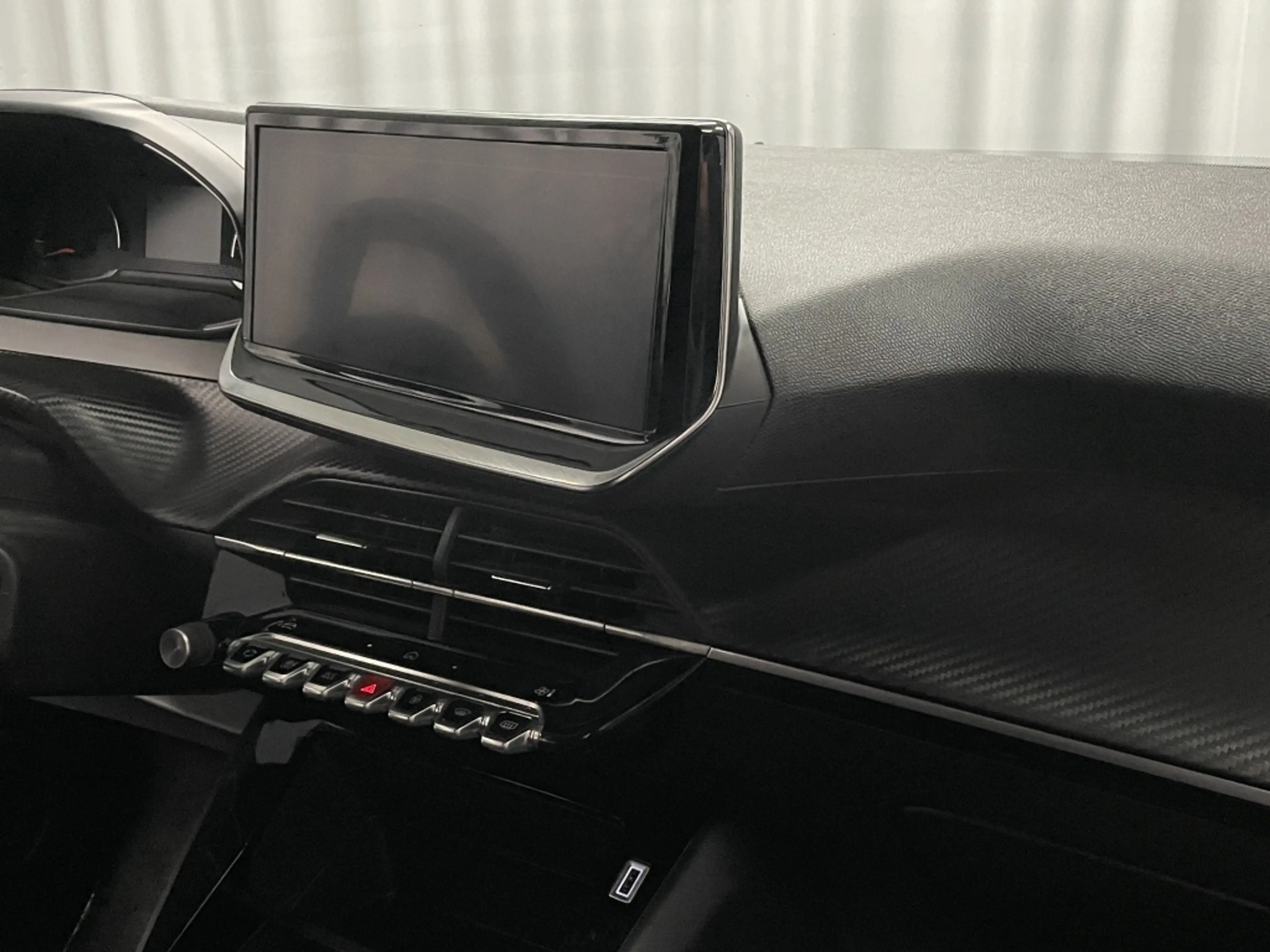 Peugeot 2008 STYLE 100pk Airco | Mirrorlink Navi | Cruise — photo 24