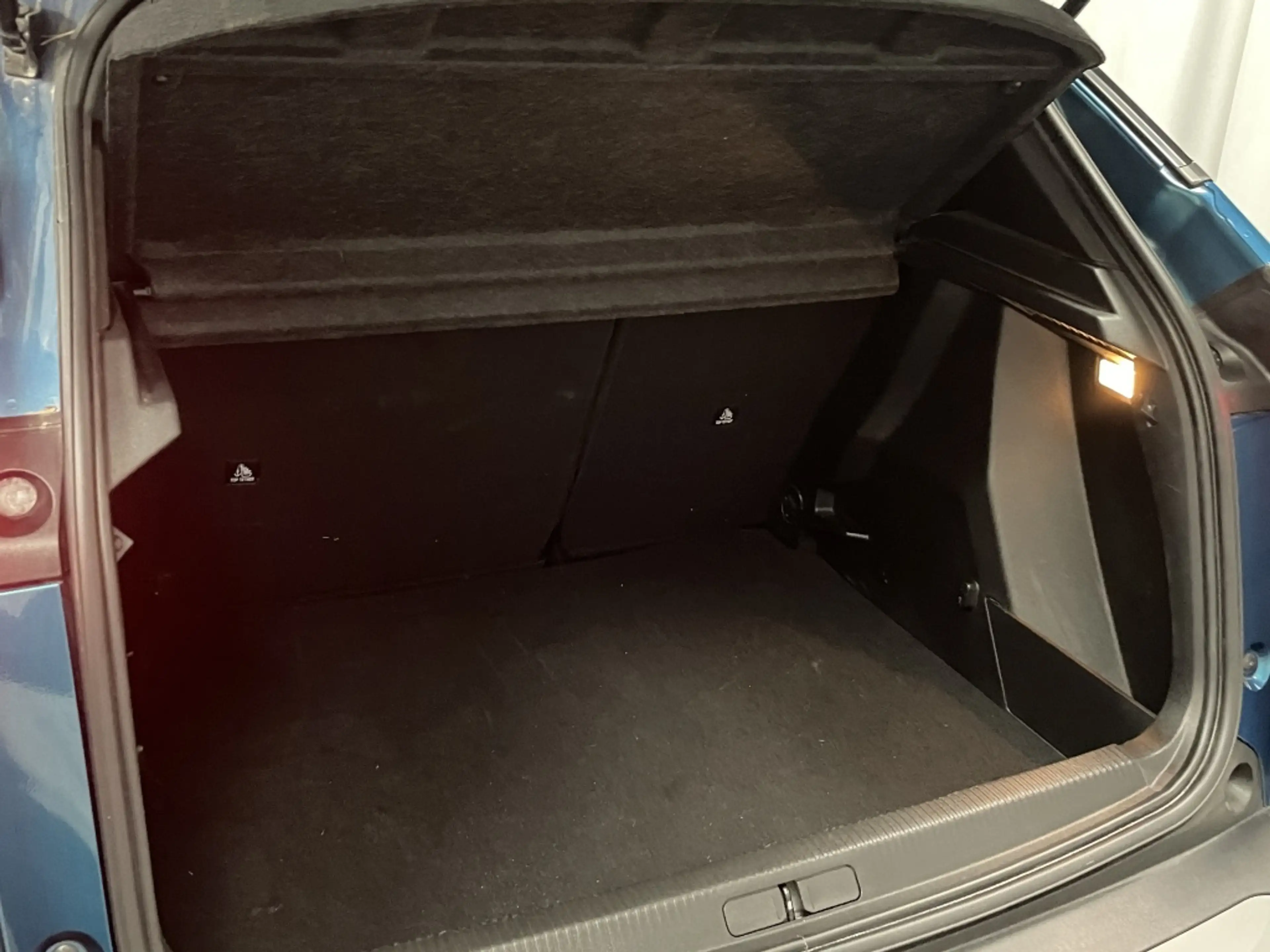 Peugeot 2008 STYLE 100pk Airco | Mirrorlink Navi | Cruise — photo 18