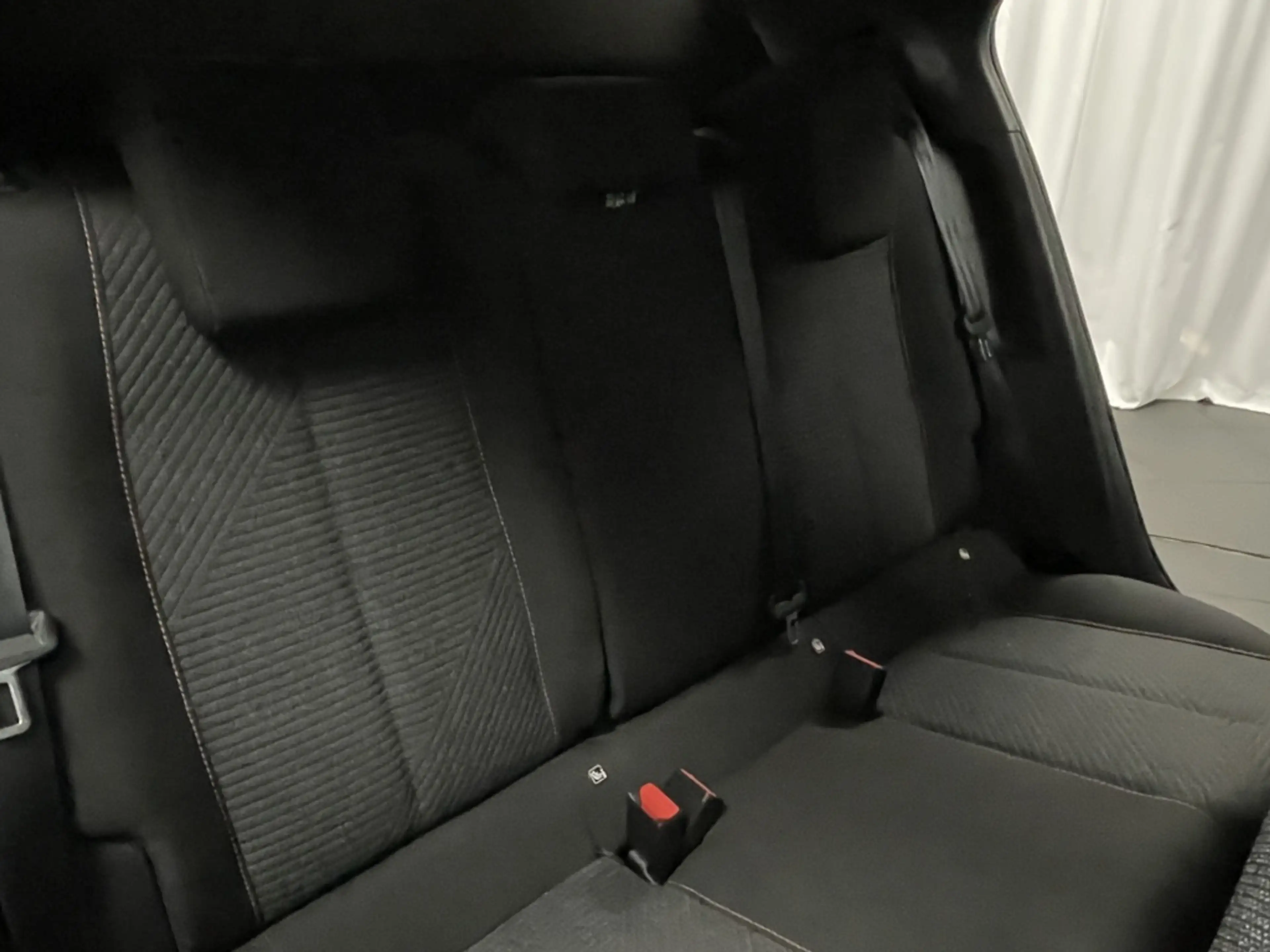 Peugeot 2008 STYLE 100pk Airco | Mirrorlink Navi | Cruise — photo 20