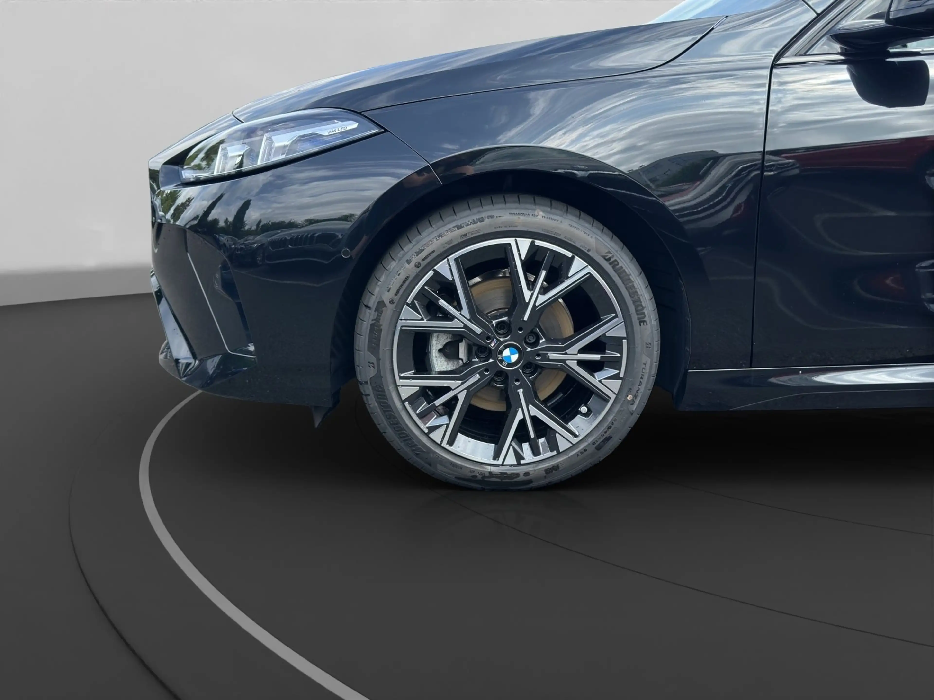 BMW 118 d Hatch M Sportpaket Pano Head-Up RFK 360° LED Shz — photo 15