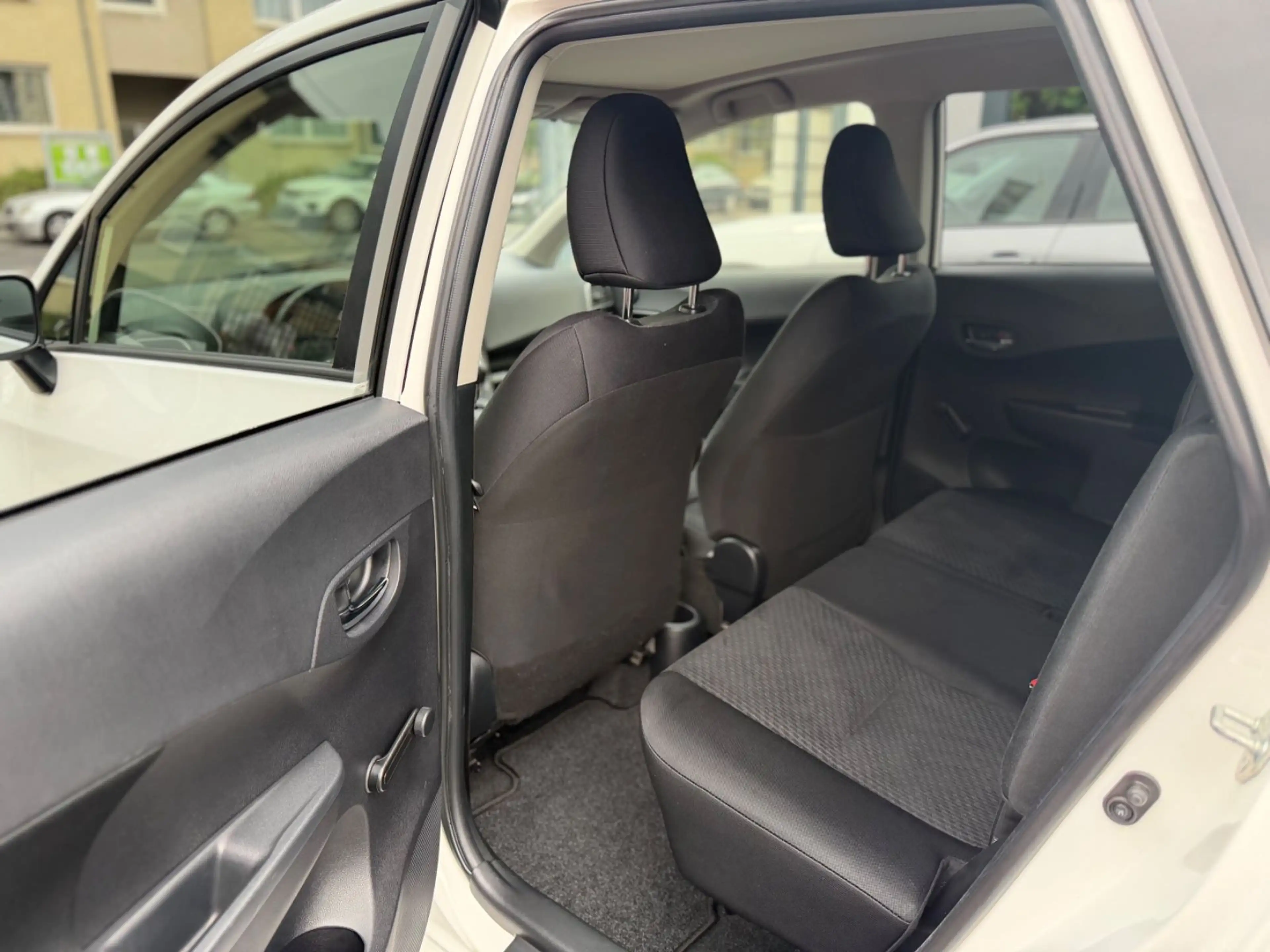 Toyota Verso-S Life*NAVI*KAM*KLIMA*AUTO*PANO*1.HAND — photo 17
