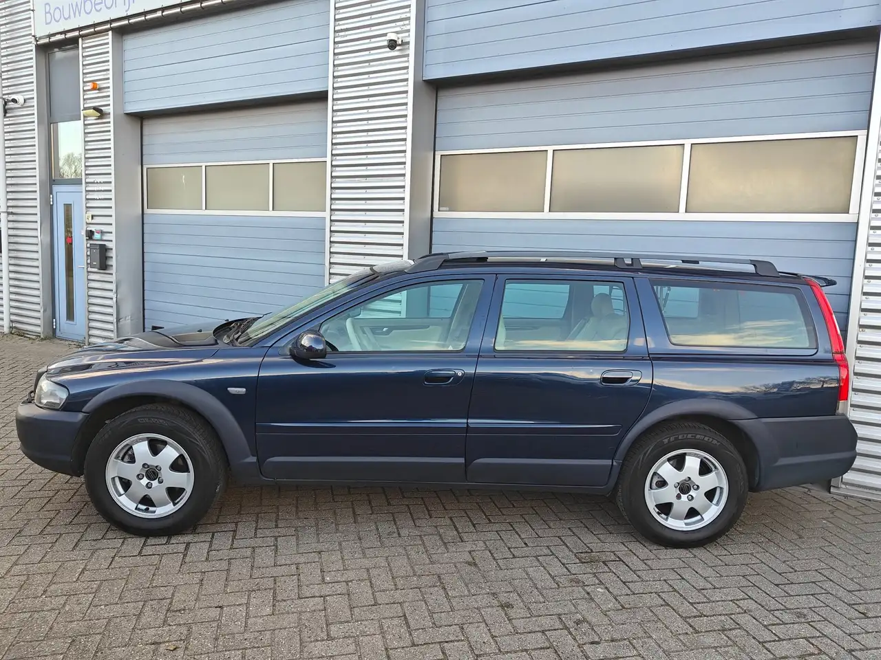 Volvo XC70 Cross Country 2.4 T AWD Ocean Race NL Auto|NAP|Ger, foto 4