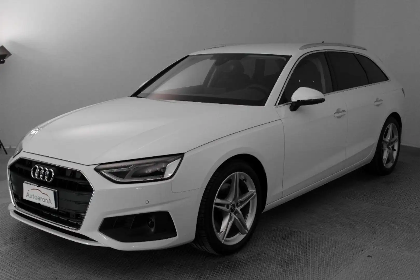 Audi A4 Avant 35 TFSI S tronic Business Blanco - 1