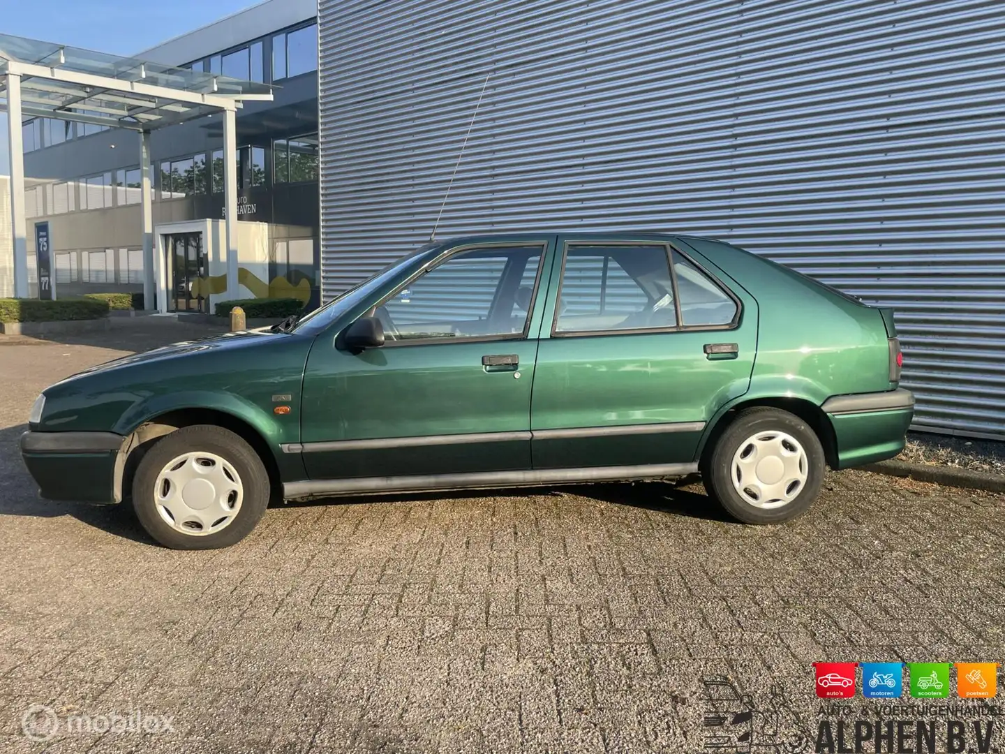 Renault Latitude 19 1.4 Energy Grün - 1