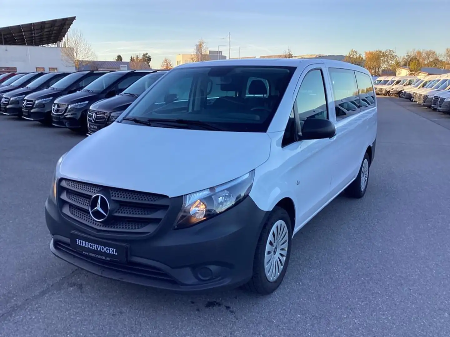 Mercedes-Benz Vito 114 CDI Tourer PRO lang 8-Sitzer Kamera Blanc - 2