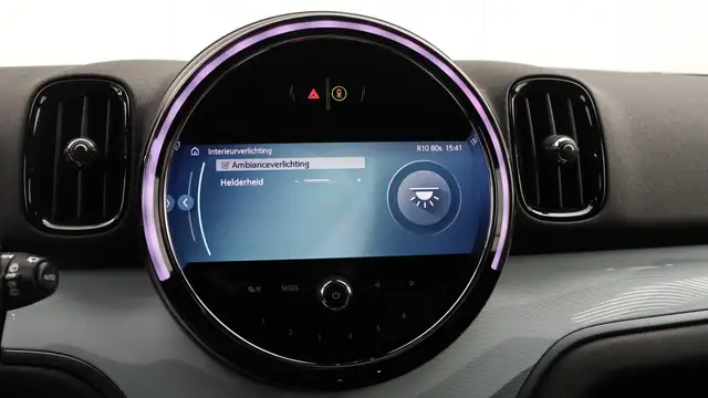 Mini Countryman view 27
