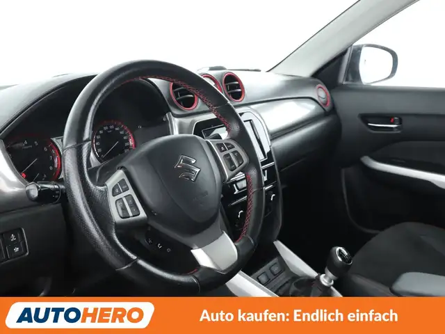 Suzuki Vitara view 11