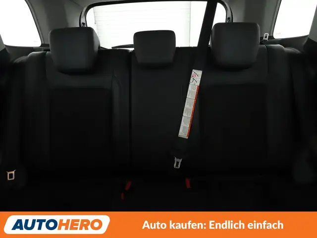 Suzuki Vitara view 15